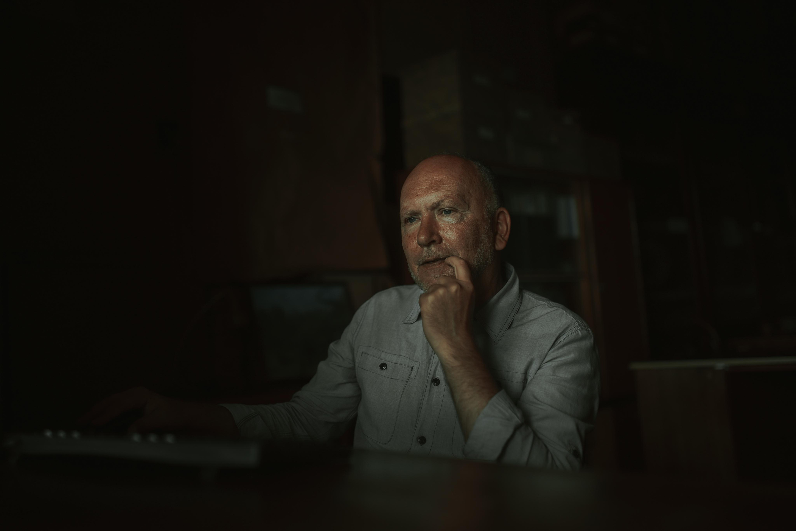 ЛИКИ НАУКИ. Стрит-фотография, полная абсурда, идиотизма и красоты