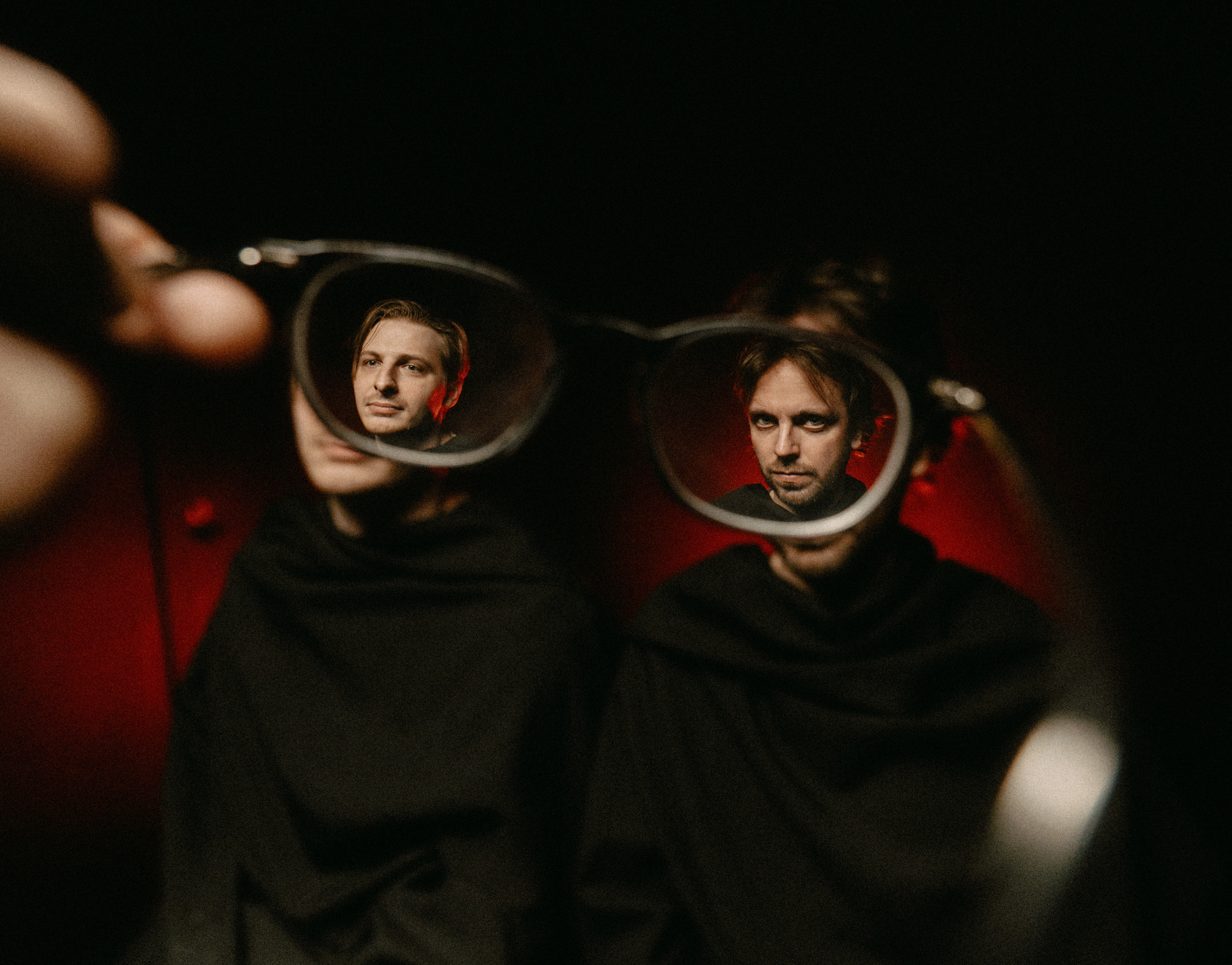 САМОЙЛОВОЙ. Стрит-фотография, полная абсурда, идиотизма и красоты