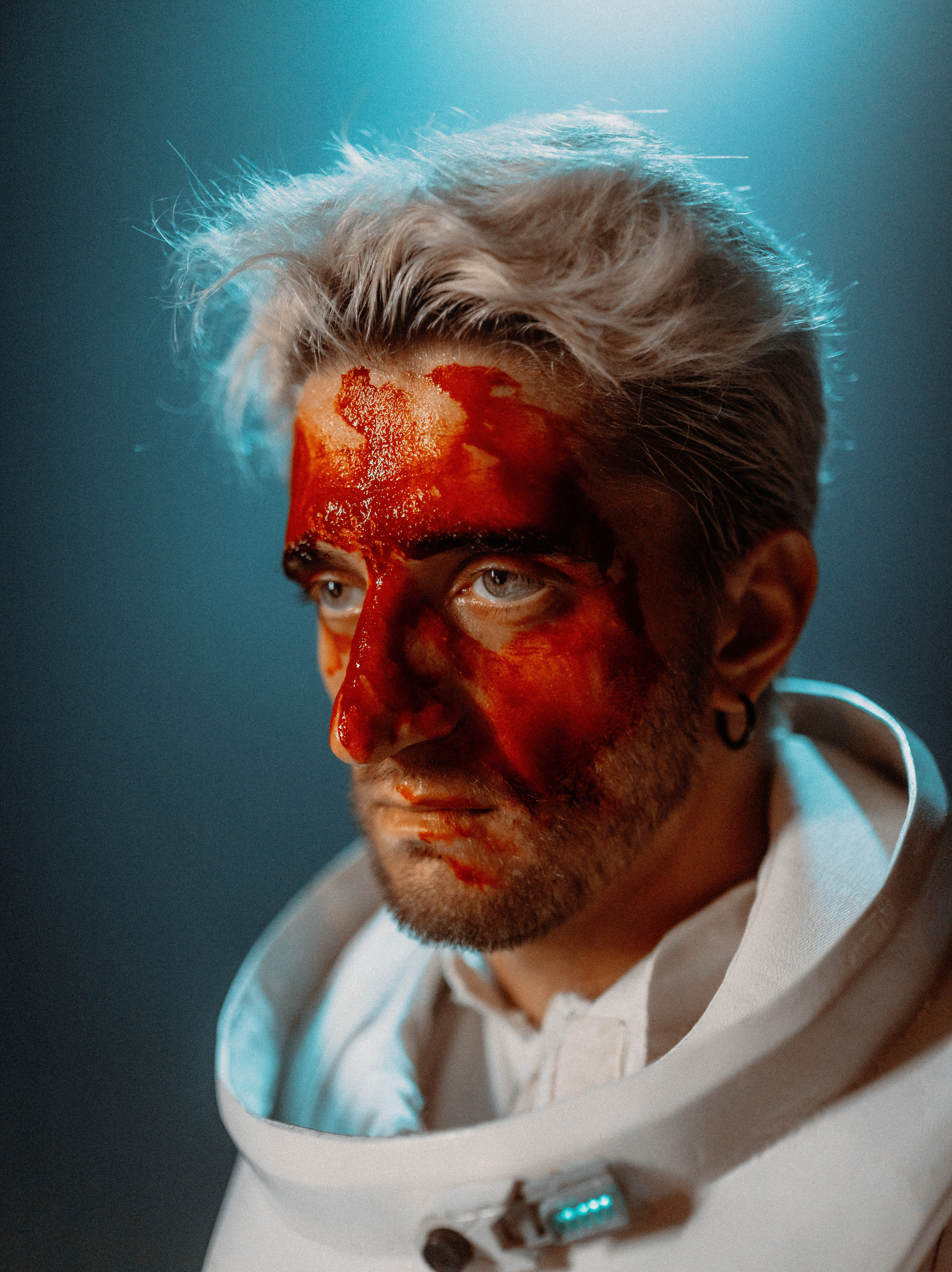 ПЕЛЕВИН РЕГЕНЕРАЦИЯ. Стрит-фотография, полная абсурда, идиотизма и красоты