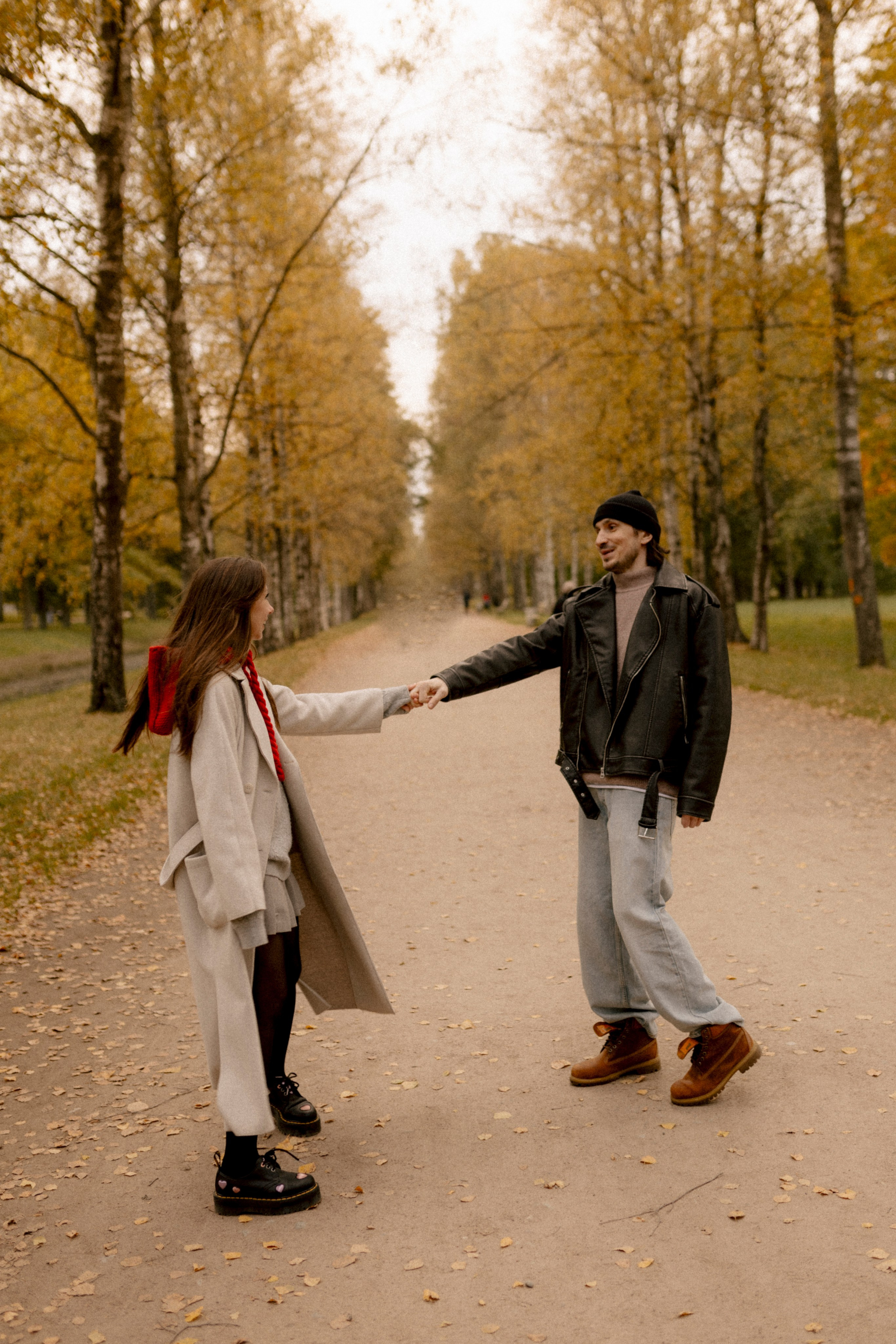 Julia + Vitaly. Polina Sobol — family & documentary photographer in Bern. Outdoor & urban photo sessions for families, kids and couples