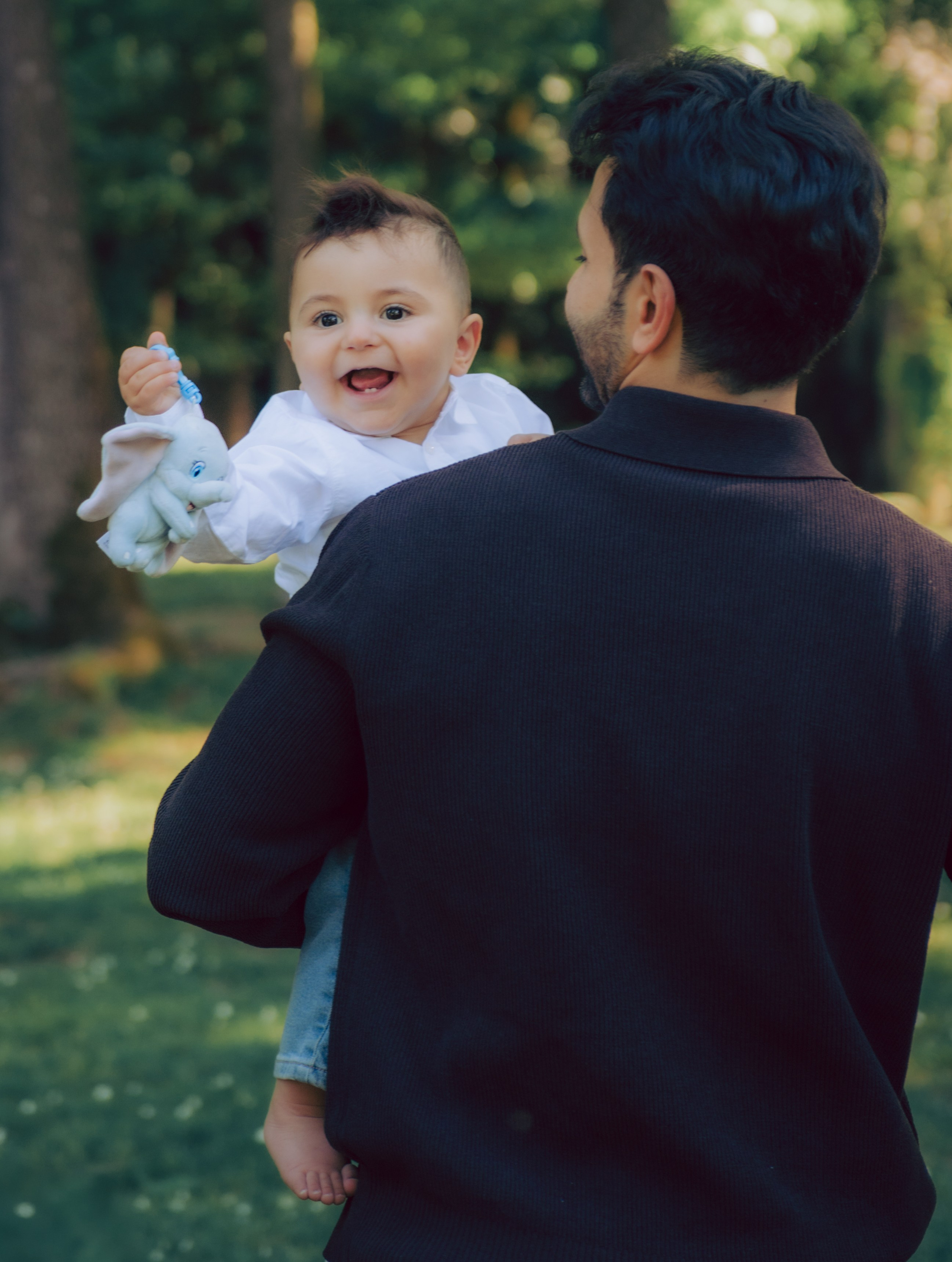 Nassib Maryam & Alexander in Milan. AnaMilanoFoto | Couple & Wedding Photographer in Milan