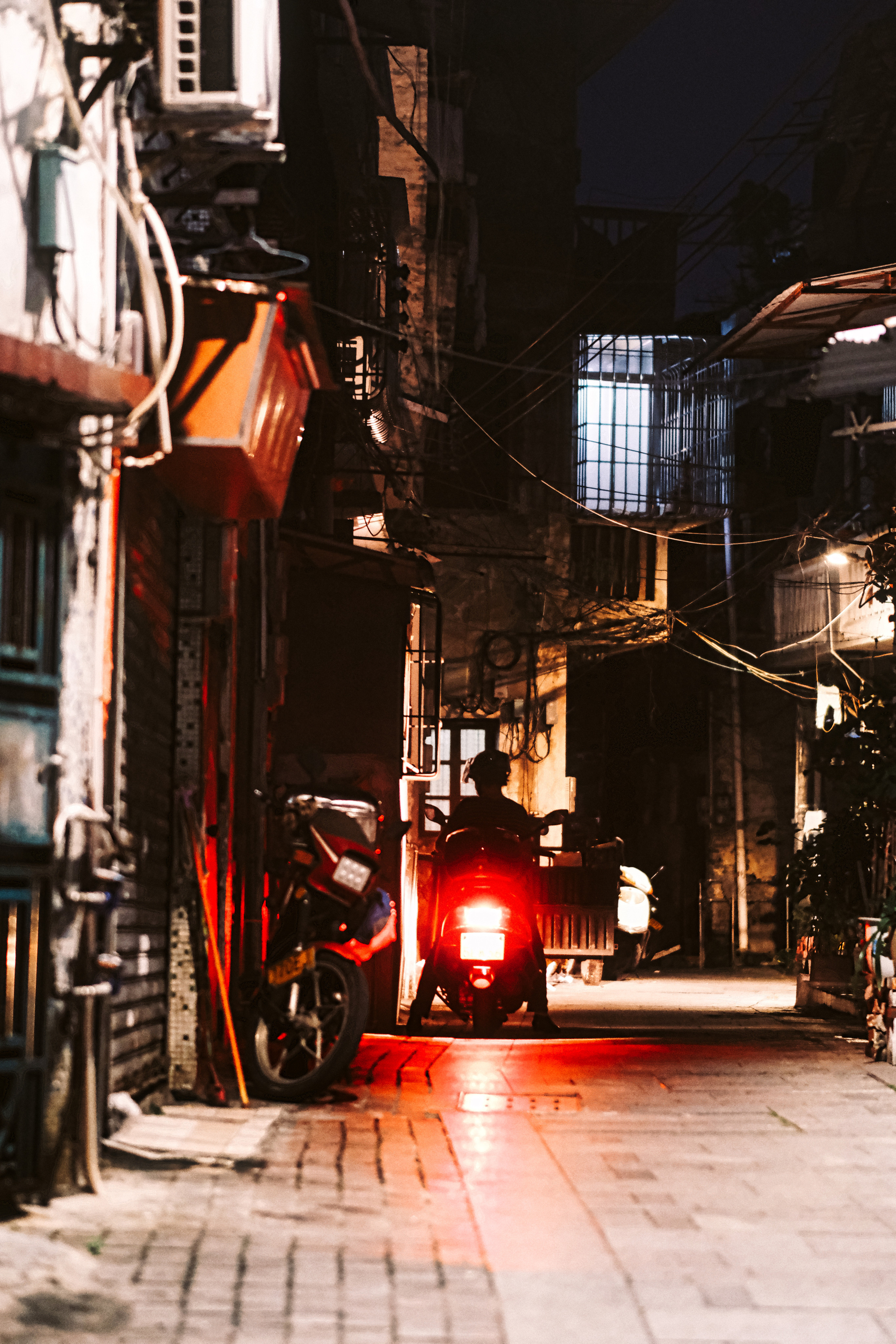 Streets | Chinese streets in Chinatown | Jiangmen City | Street Photography | Jiangmen Street Photos | China Street Photography. Camera: FUJIFILM X-Pro3 56mm F1.2