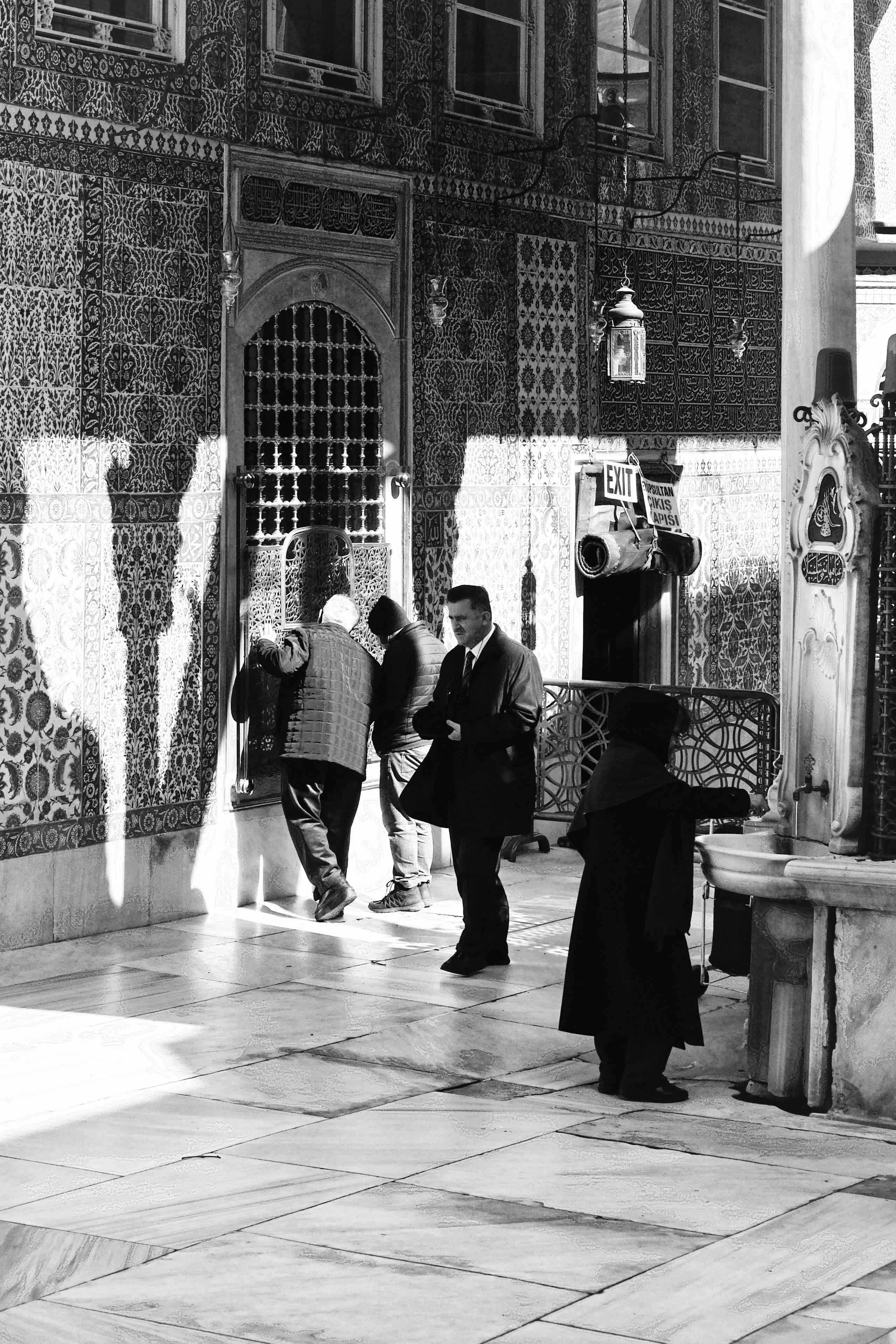 Mosque in Istanbul 2022 | Turkey | Turkey in Black & White Photography 