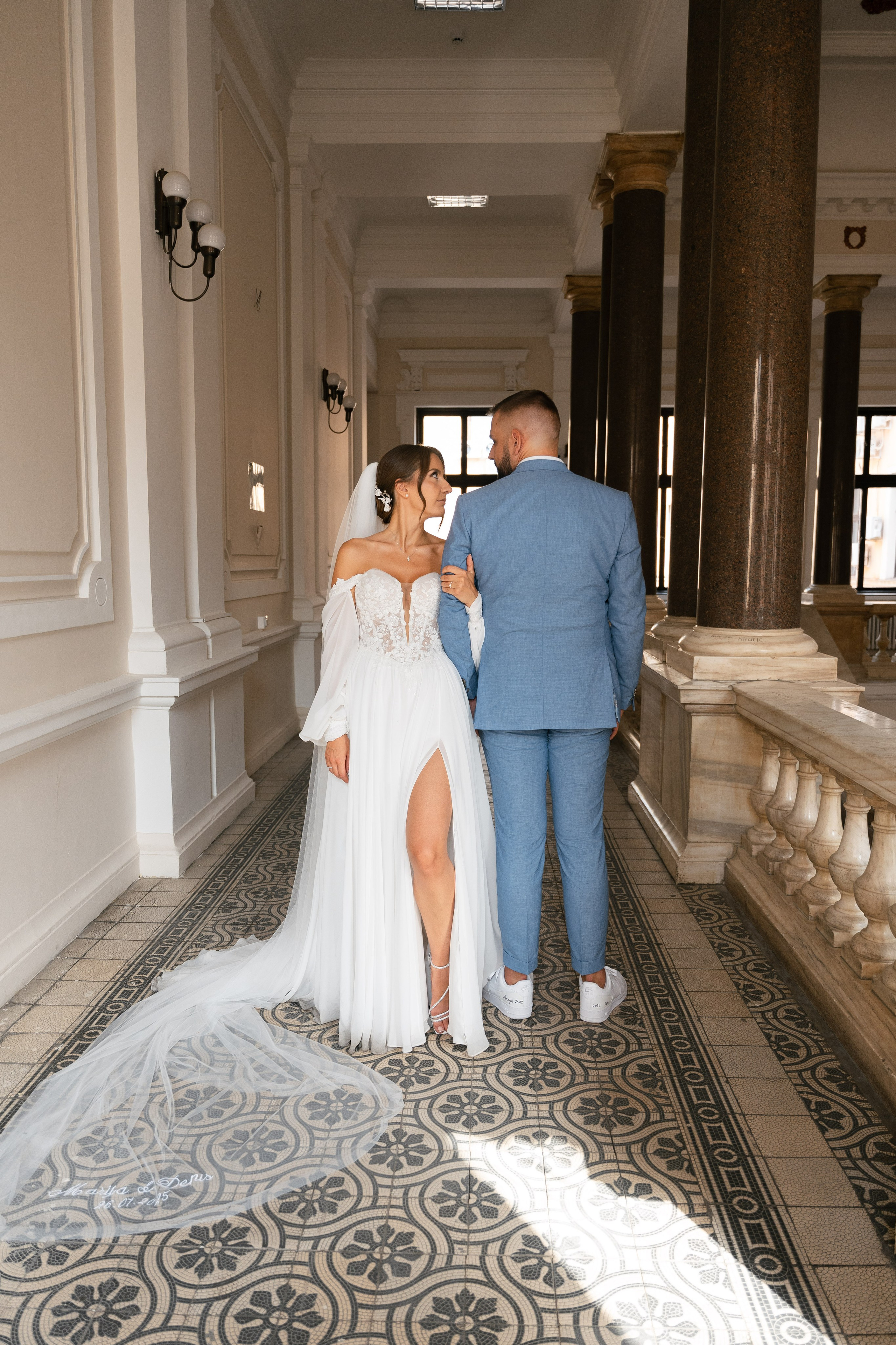 M&D|Between City Lights and Hidden Oasis. Black Sheep Produkcija| Wedding Photography and Wedding Films, based in Kragujevac, Europe / Fotograf i videograf, Kragujevac, Srbija