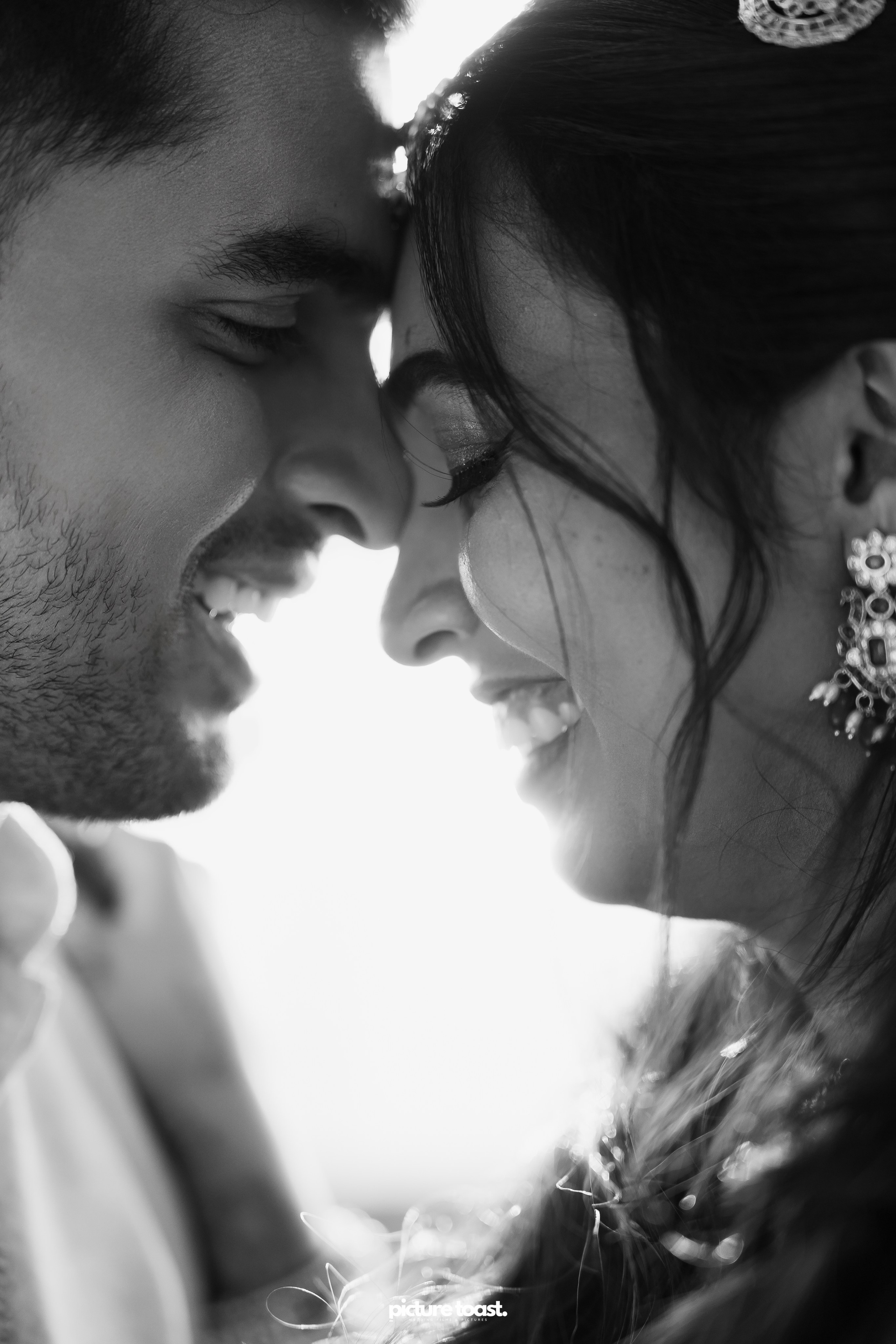 Traditional Kerala Hindu Wedding. Fine art Wedding Photographers in India & Canada