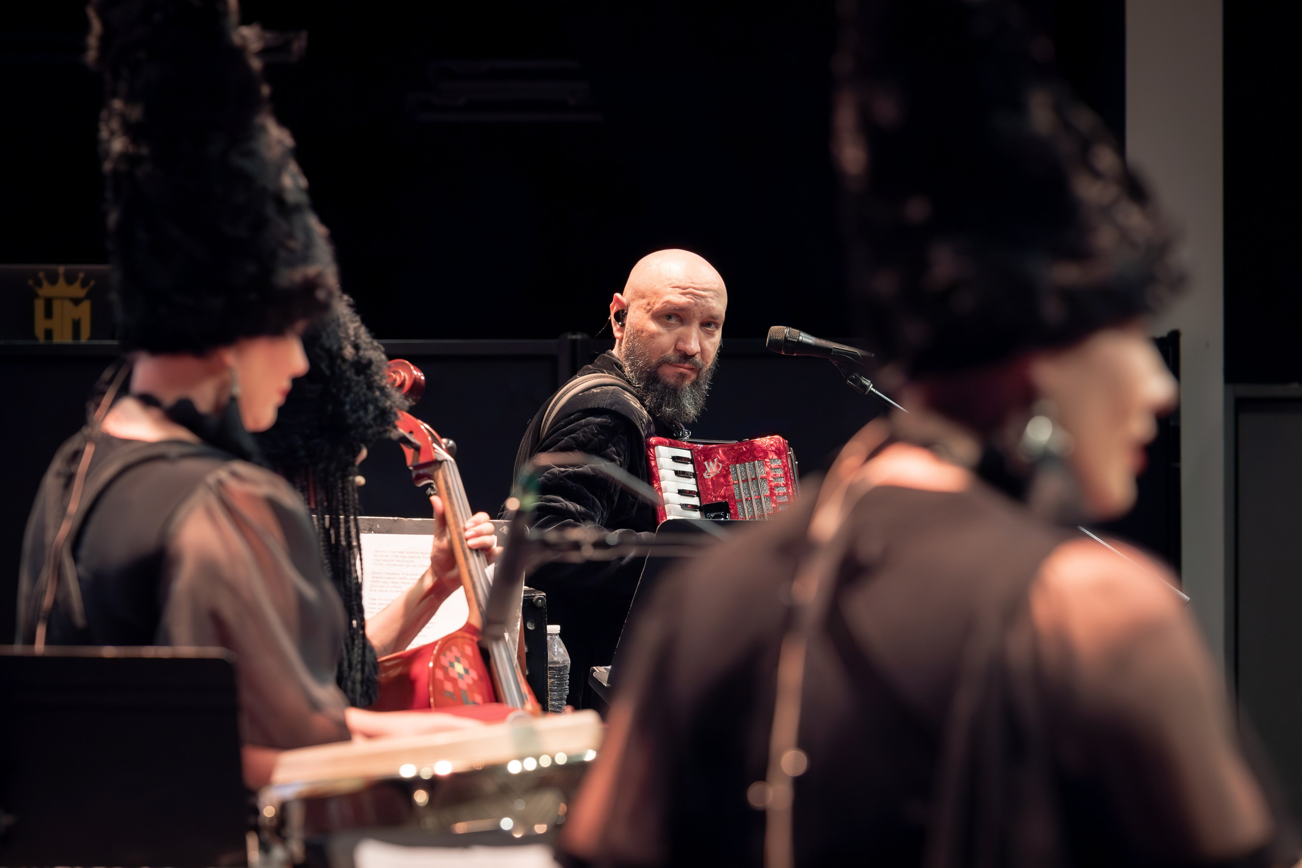 DAKHA BRAKHA. Reportage concert portrait photography in the San Francisco Bay Area
