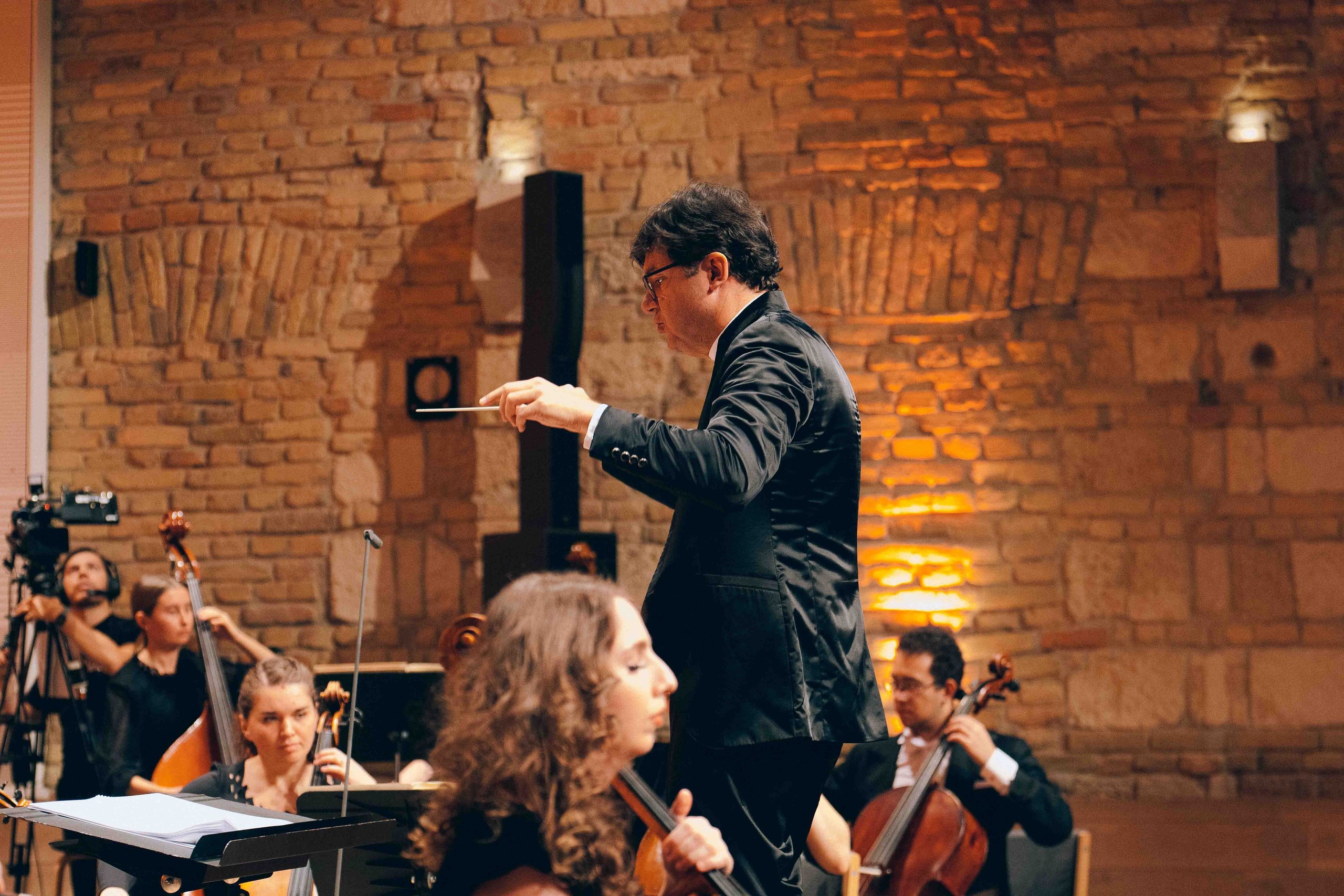 BUDAPEST MUSIC CENTER. Wedding&Event photographer Ismail Rzayev in Baku