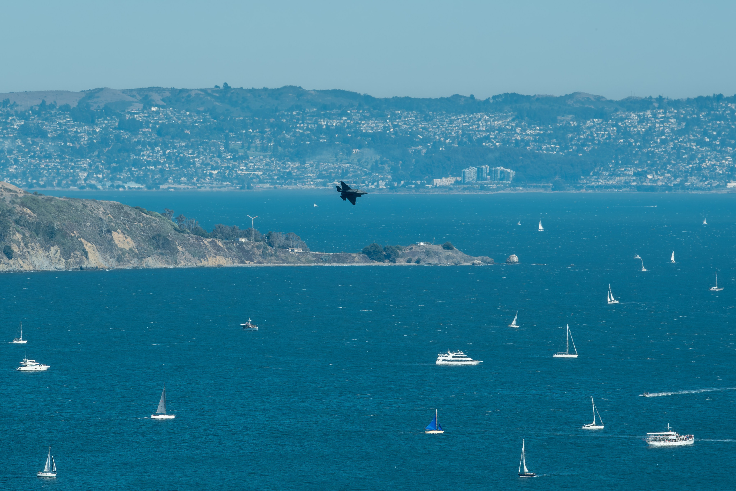 BLUE ANGEL. Reportage concert portrait photography in the San Francisco Bay Area