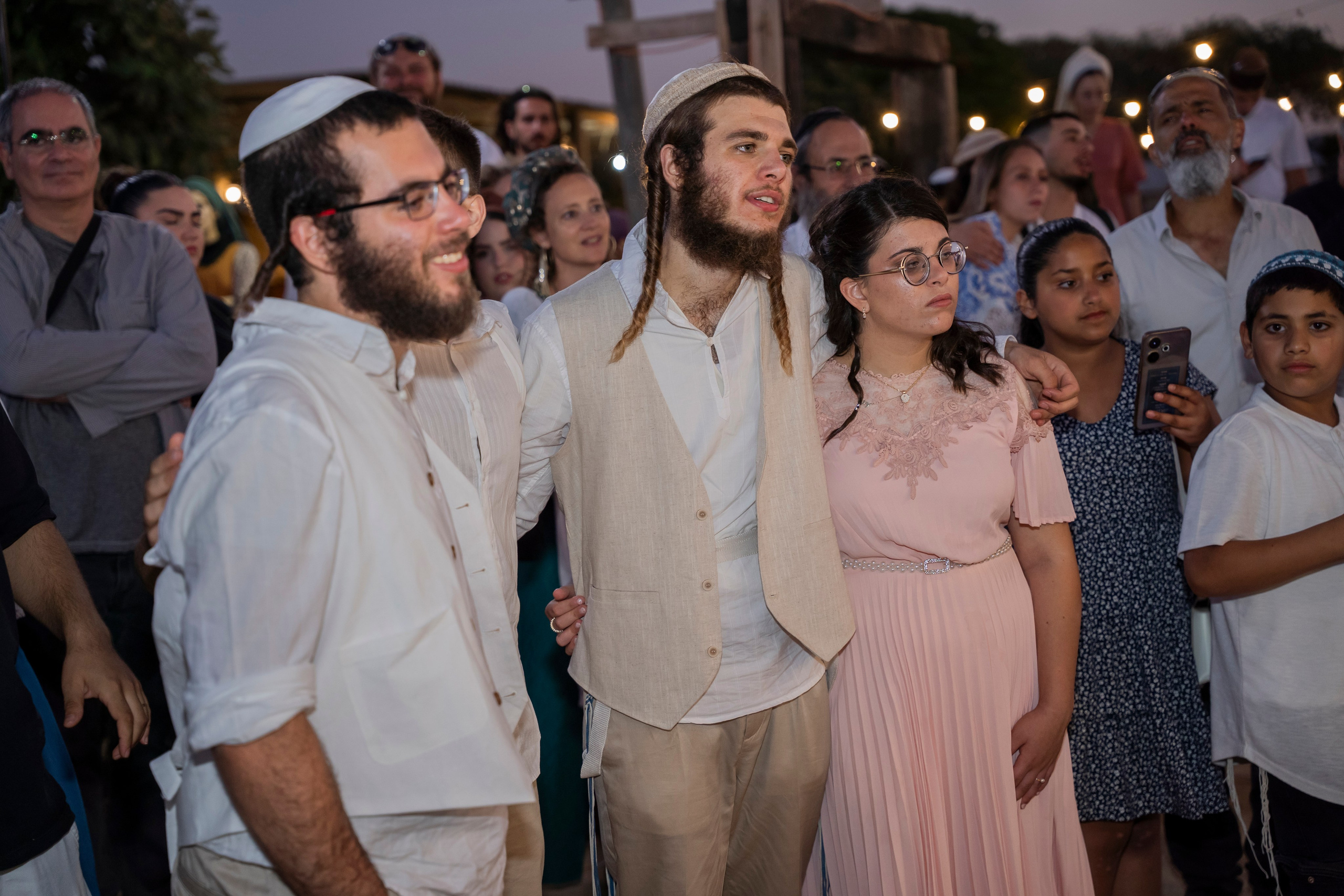 אביה ואחיה. יוסף מזרחי צילום חתונה, ברית וזוגיות. צלם מקצועי שאוהב להוציא אתכם הכי יפים ברגעים הכי מרגשים