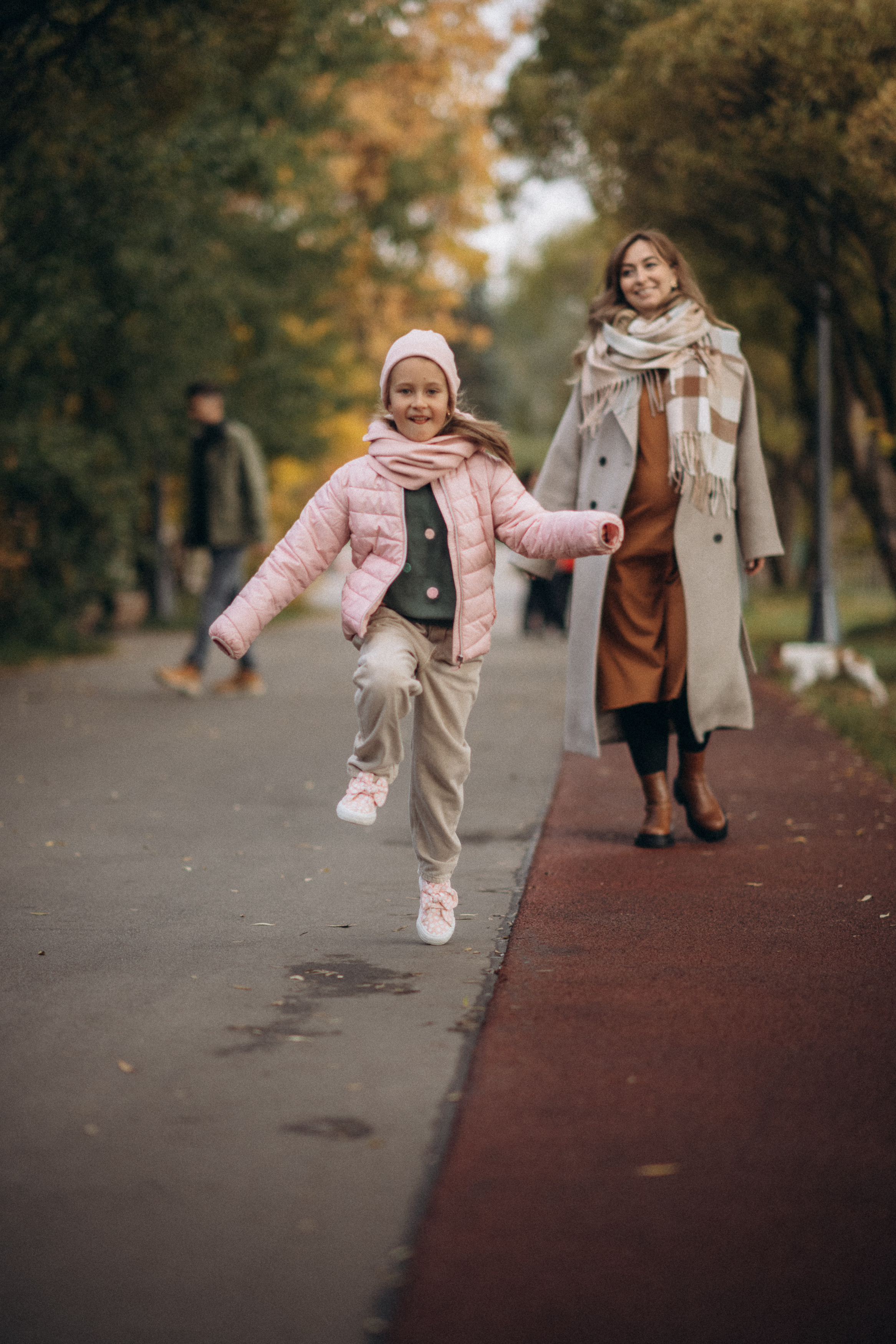 Tanya. Wedding & Family photographer in County Donegal and Dublin, Ireland