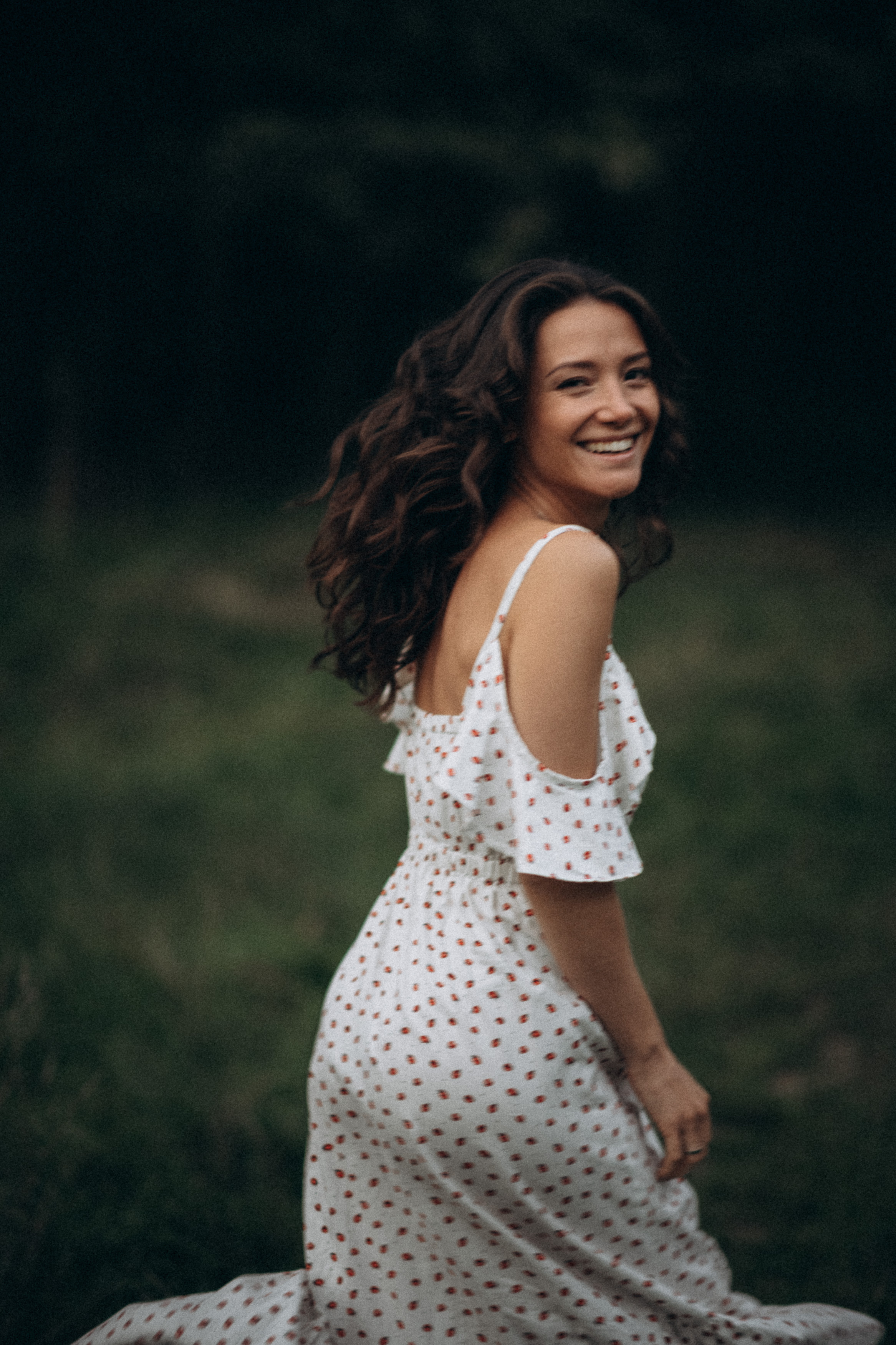 Romantic photoshoot in the park. Wedding & Family photographer in County Donegal and Dublin, Ireland