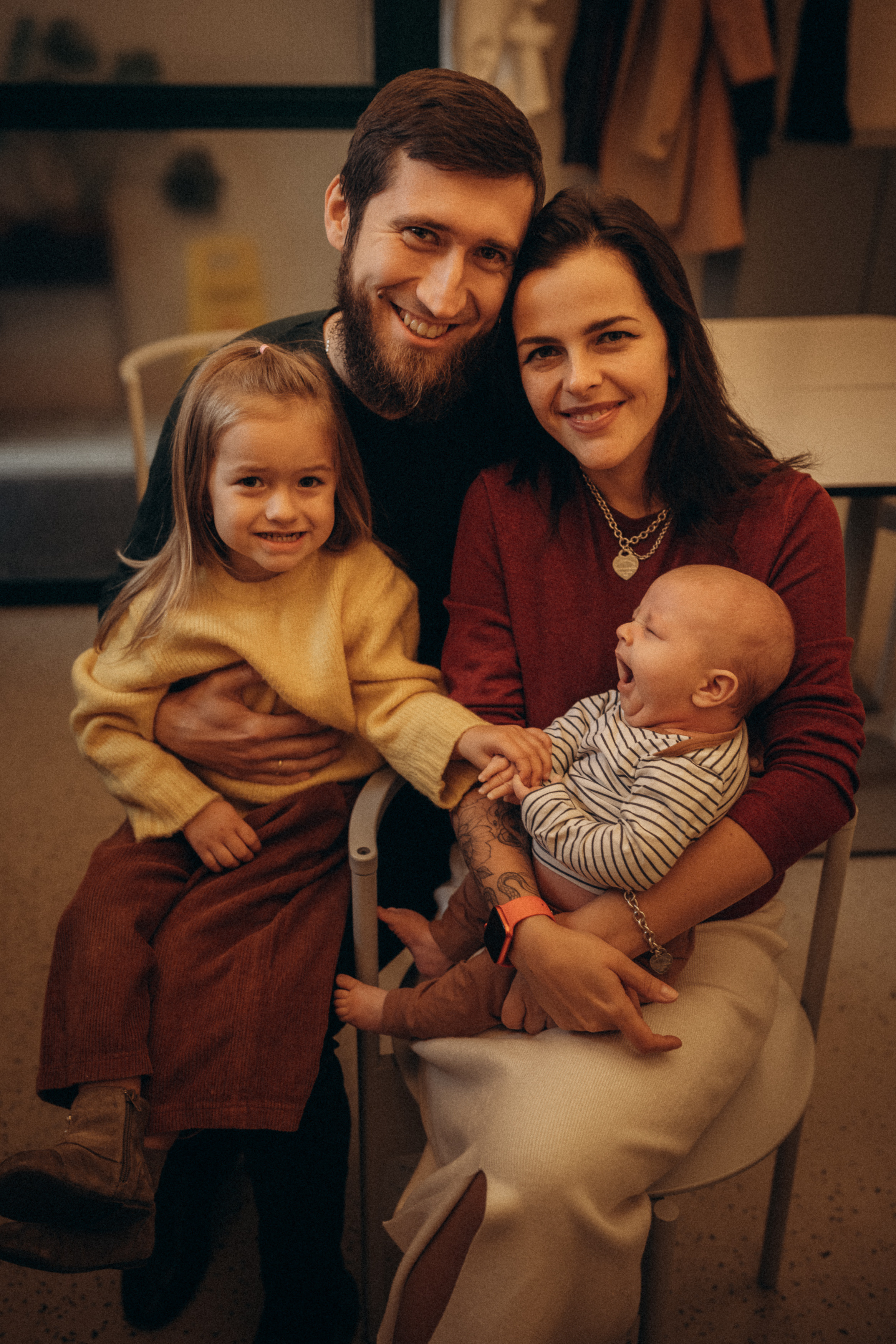 Family walk. Wedding & Family photographer in County Donegal and Dublin, Ireland