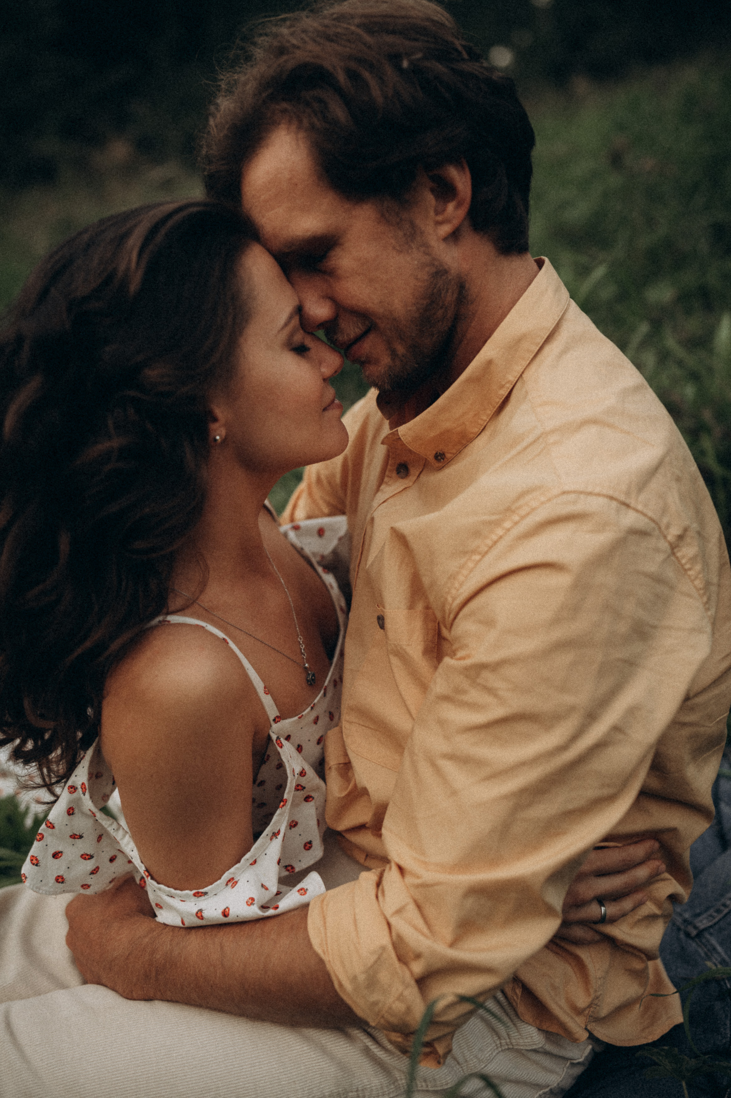 Romantic photoshoot in the park. Wedding & Family photographer in County Donegal and Dublin, Ireland