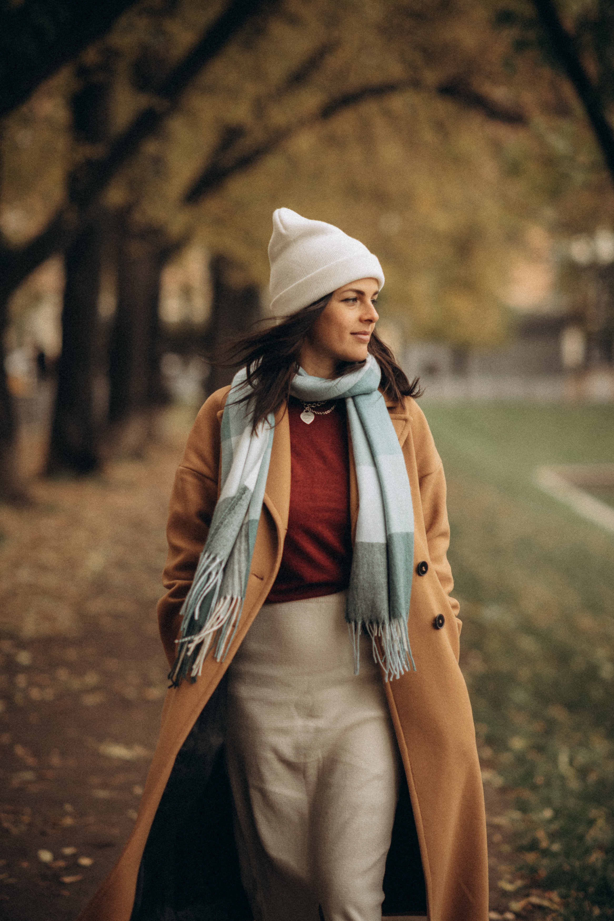 Family walk. Wedding & Family photographer in County Donegal and Dublin, Ireland