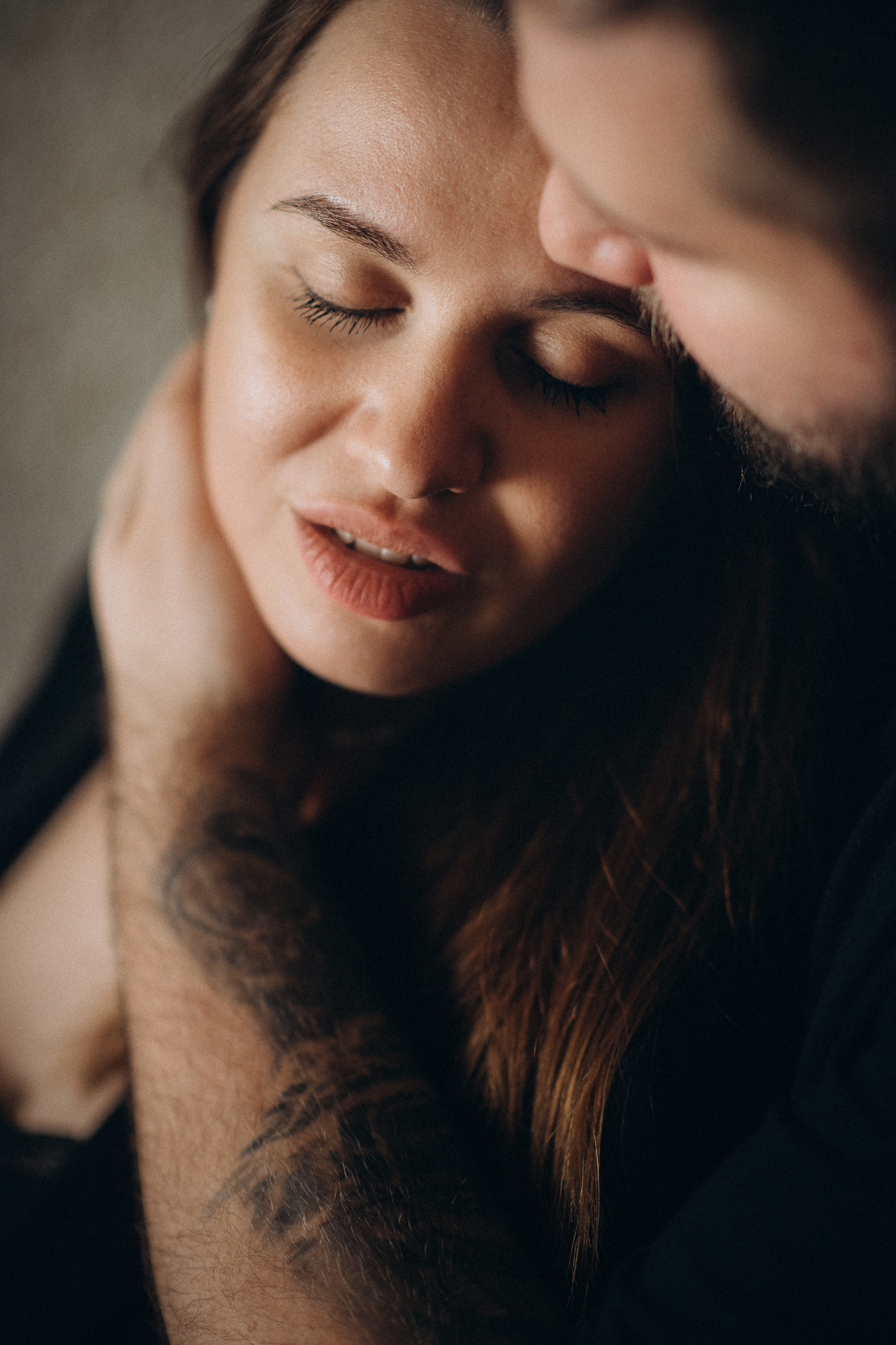 Pregnancy portraits. Wedding & Family photographer in County Donegal and Dublin, Ireland