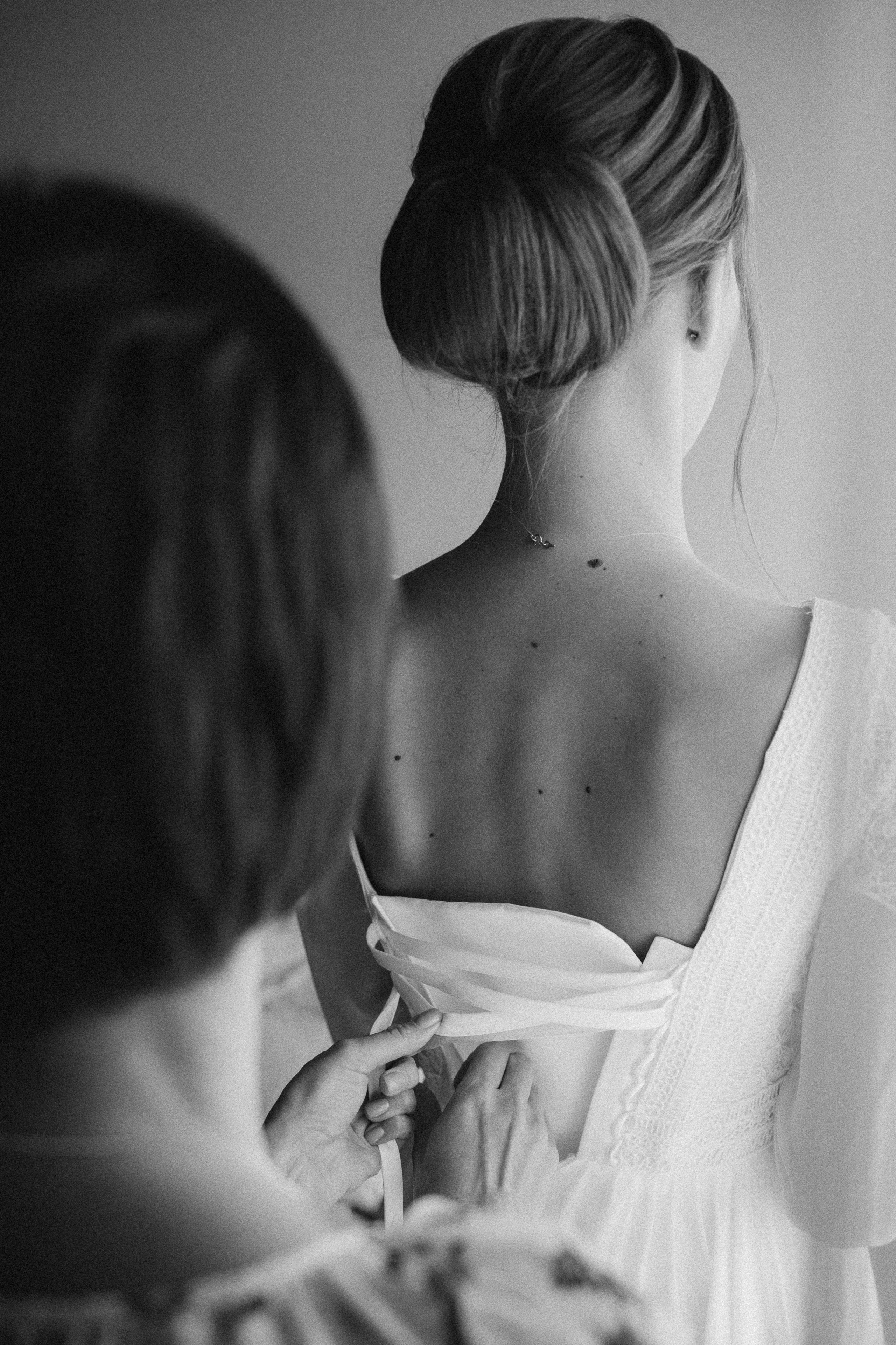 The morning of the bride. Wedding & Family photographer in County Donegal and Dublin, Ireland