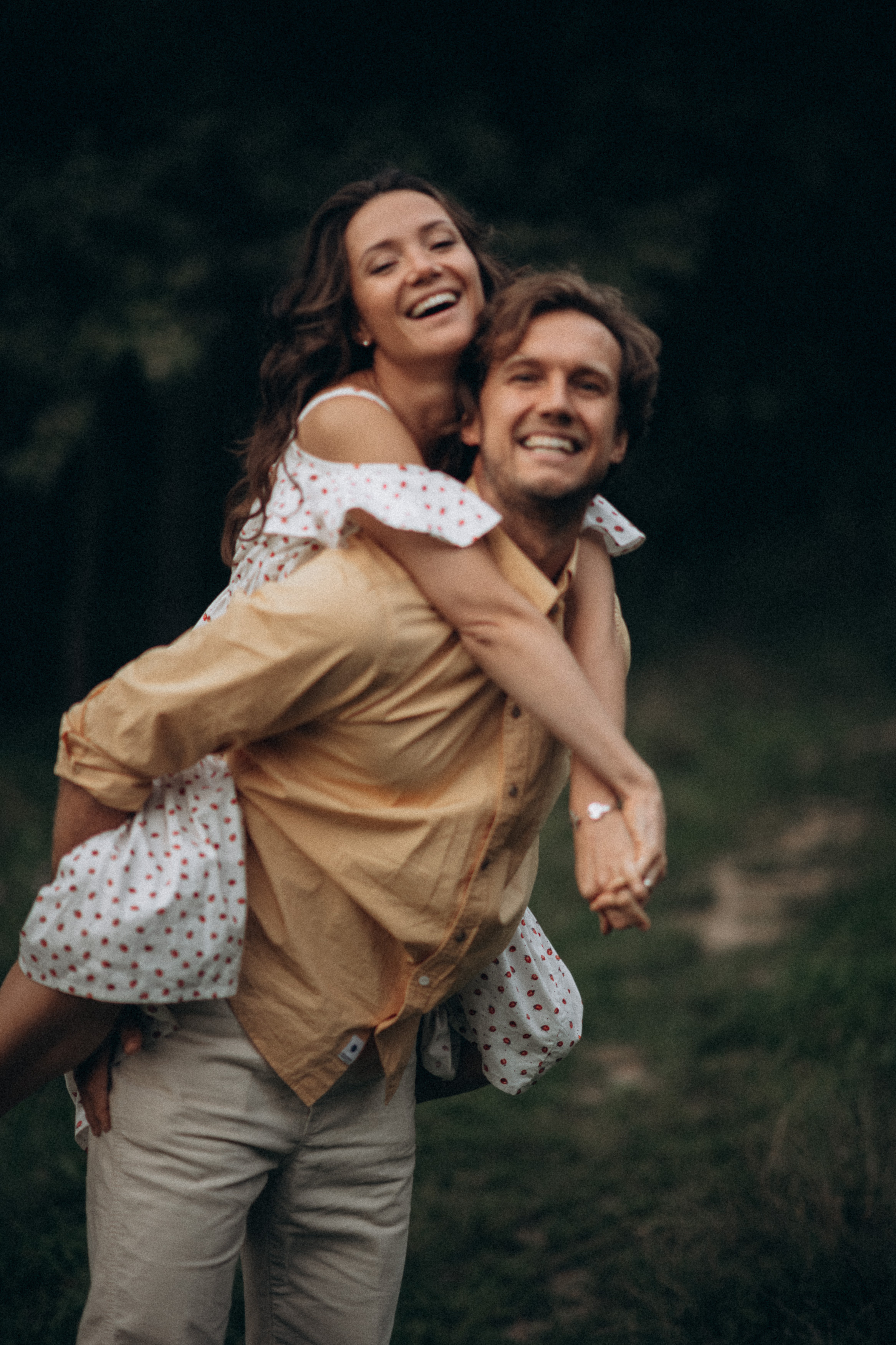 Romantic photoshoot in the park. Wedding & Family photographer in County Donegal and Dublin, Ireland