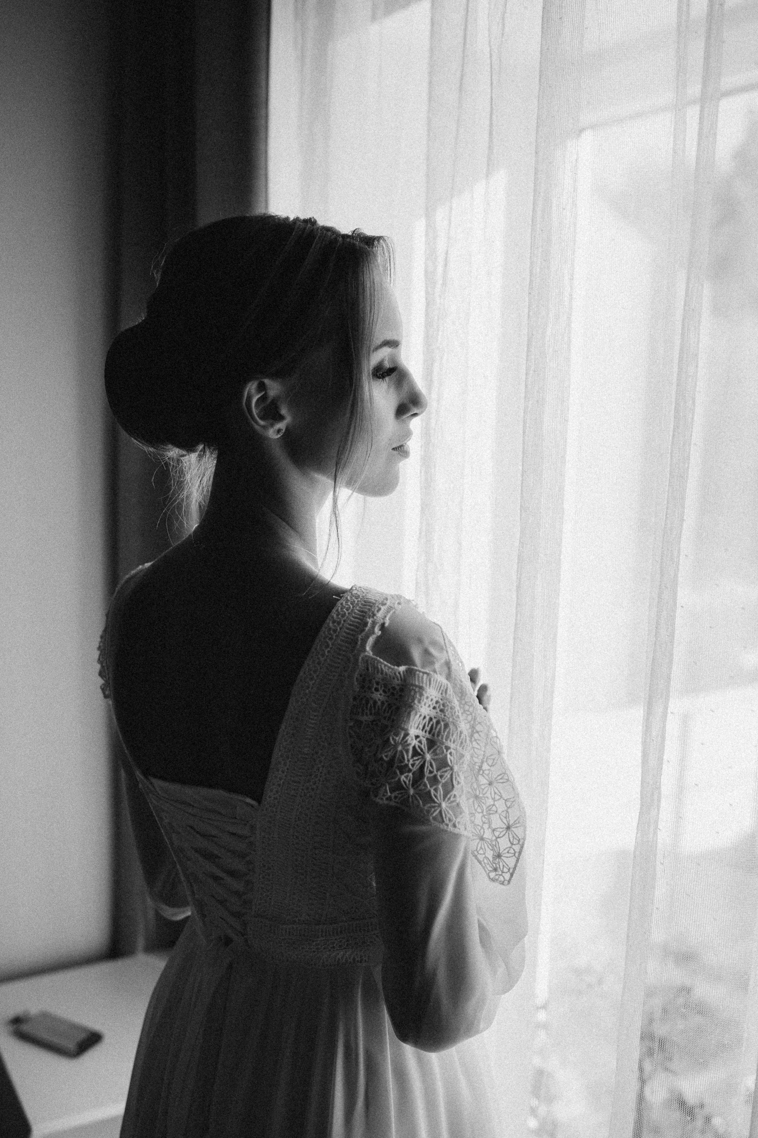 The morning of the bride. Wedding & Family photographer in County Donegal and Dublin, Ireland