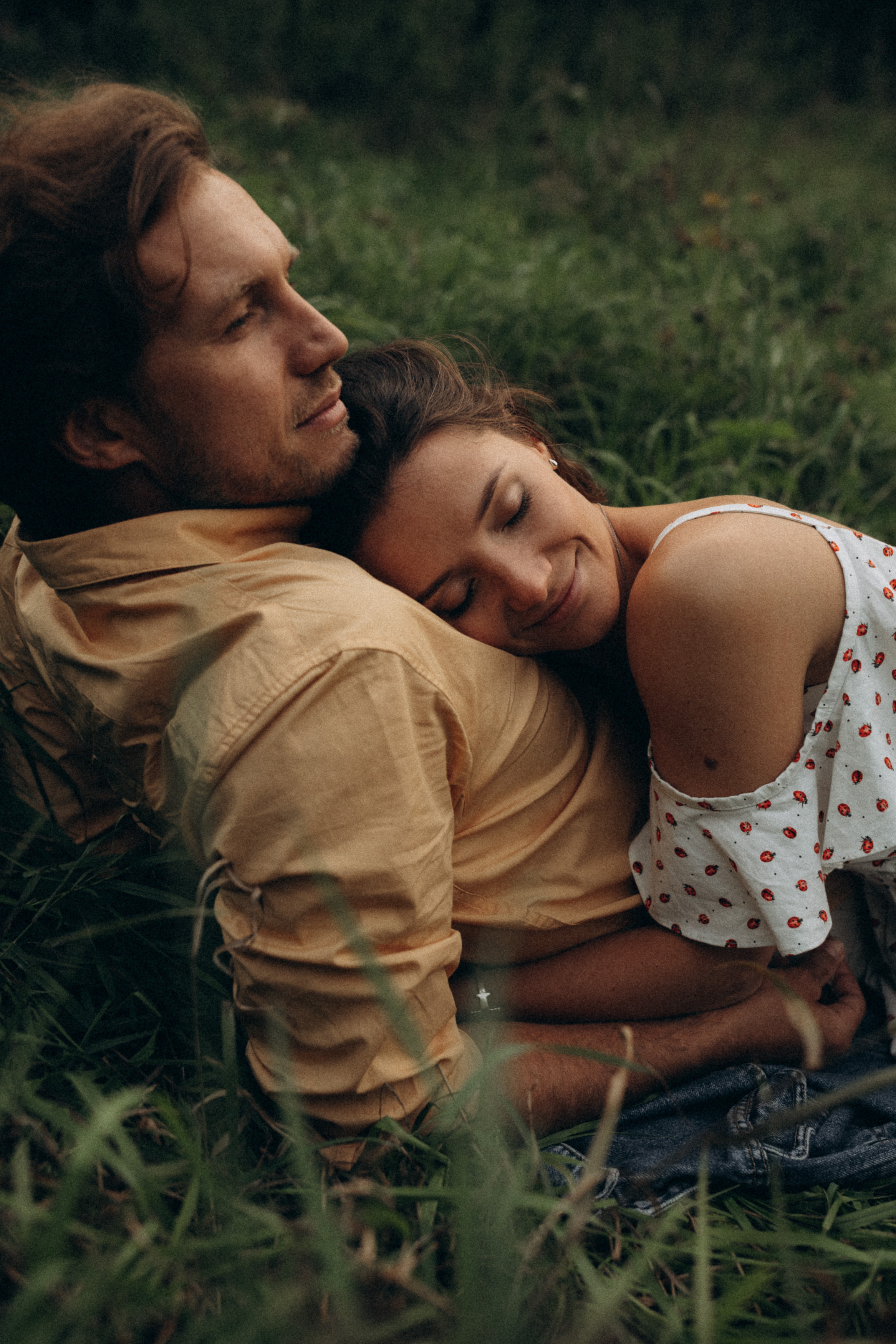 Romantic photoshoot in the park. Wedding & Family photographer in County Donegal and Dublin, Ireland