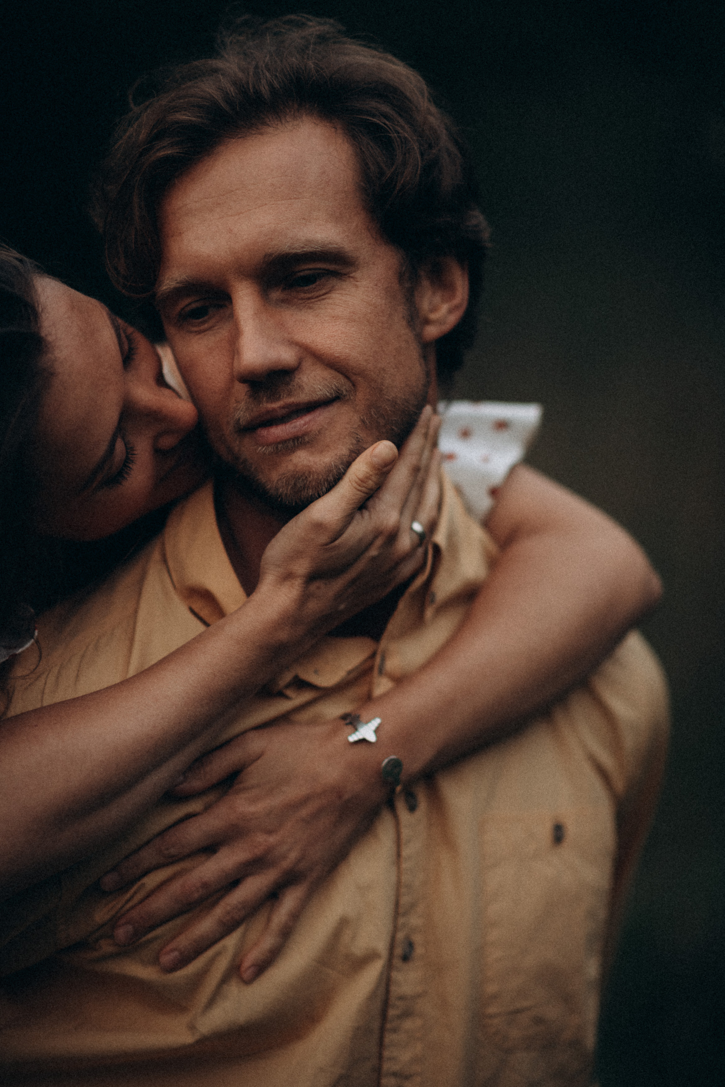 Romantic photoshoot in the park. Wedding & Family photographer in County Donegal and Dublin, Ireland