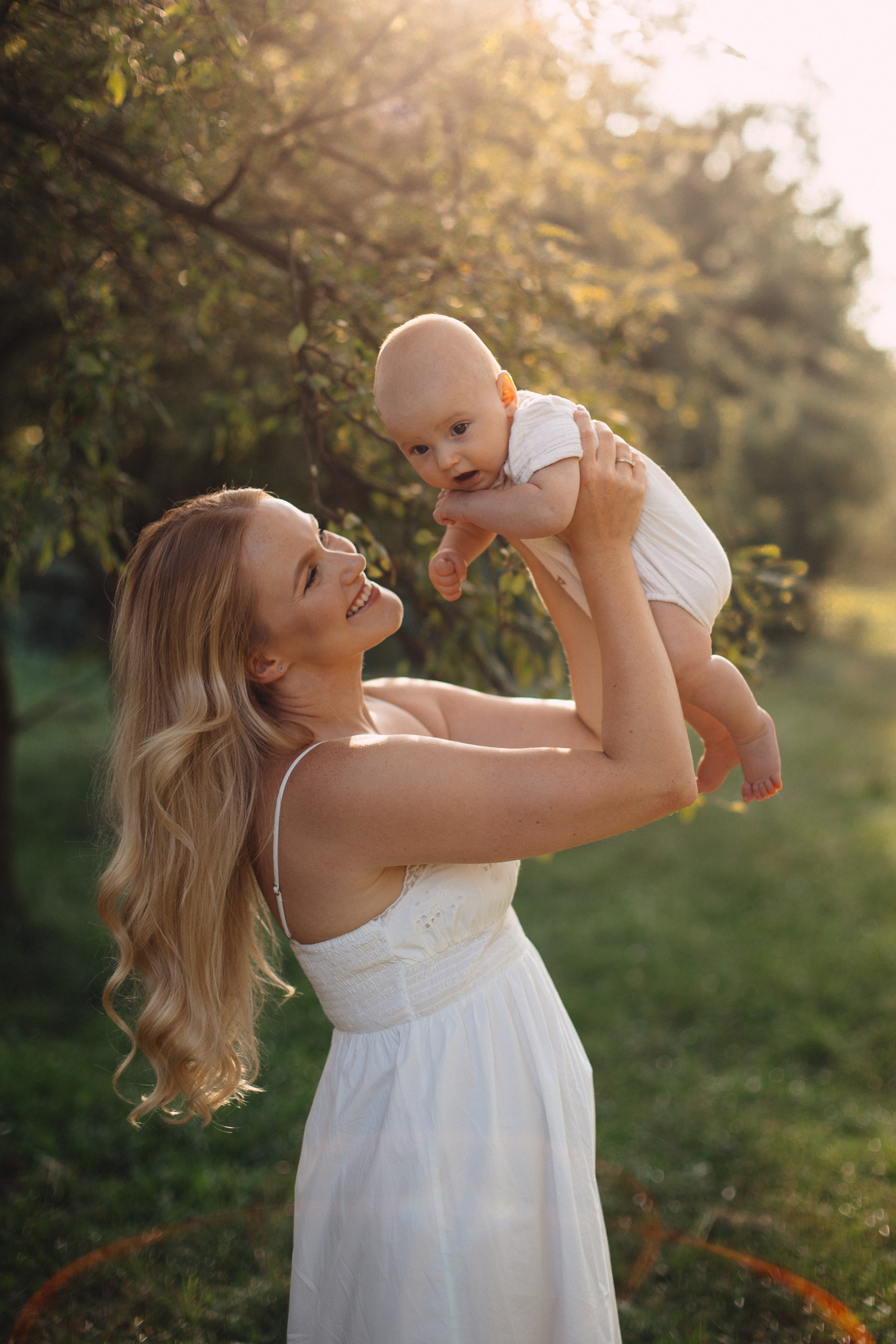 Pełna emocji fotografia sesja rodzinna i love story par zakochanych lifestyle | Natalia Malinowska Fotografia | Augustów Warszawa. Natalia Malinowska Fotografia | Fotograf ślubny i rodzinny Augustów Warszawa