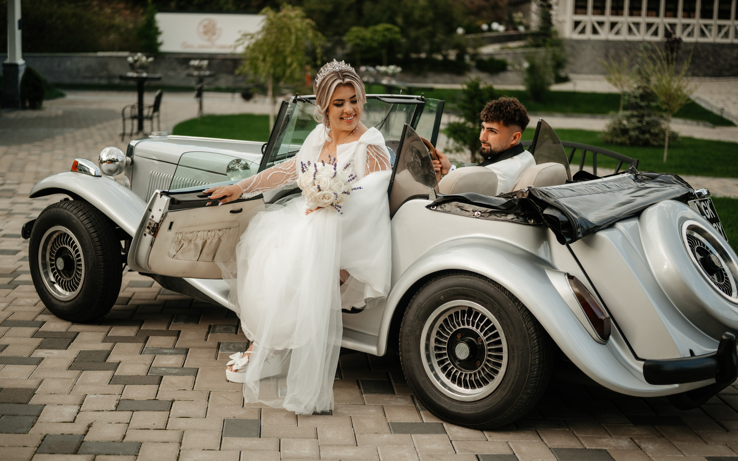 🤎 D a i a n a & D a n i e l - Wedding Day Preview. Wedding & Family Photographer