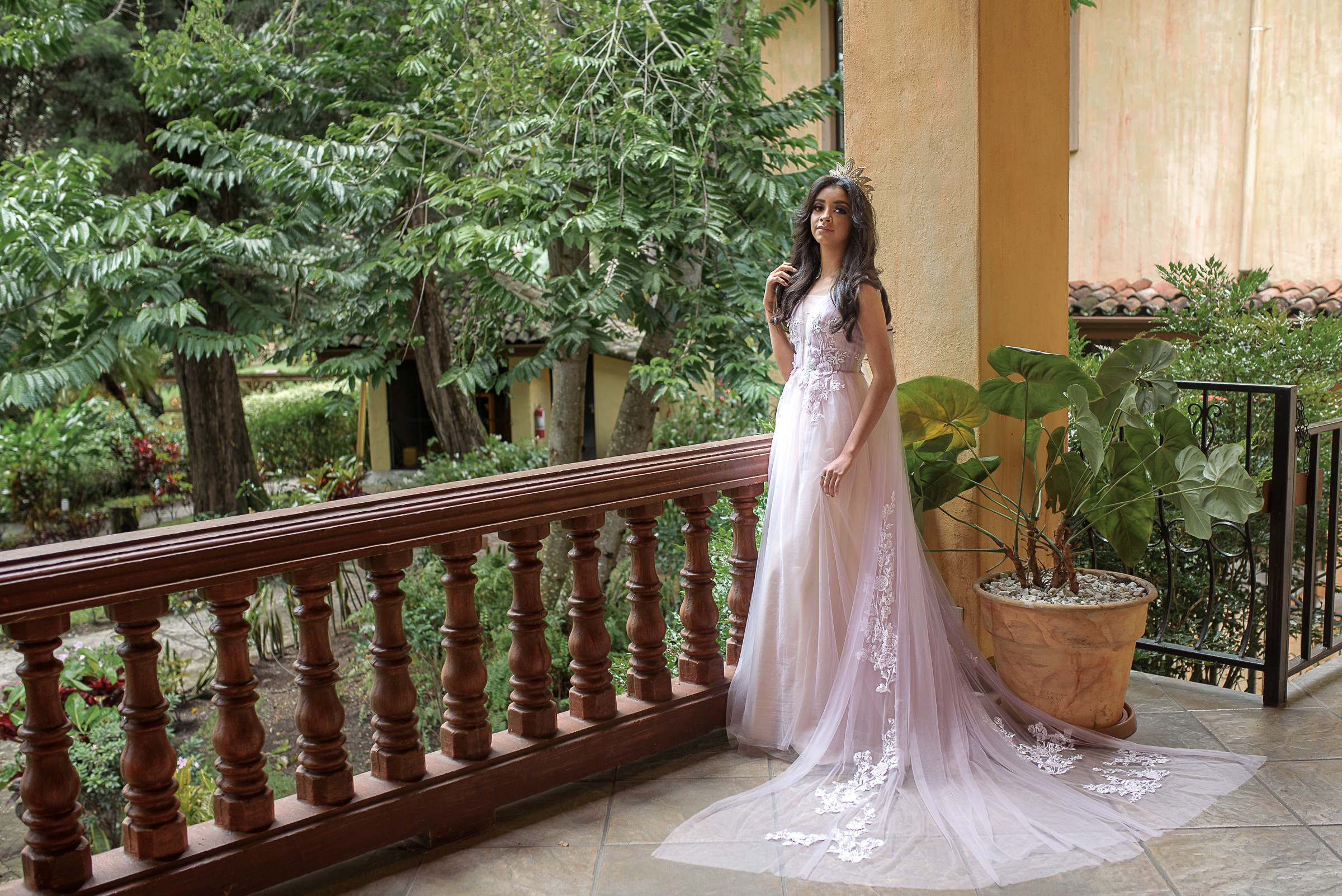 Sesión en Valle Escondido. Fotógrafo familiar, retratos. Panamá, Chiriqui. Ruslán Rusakóv