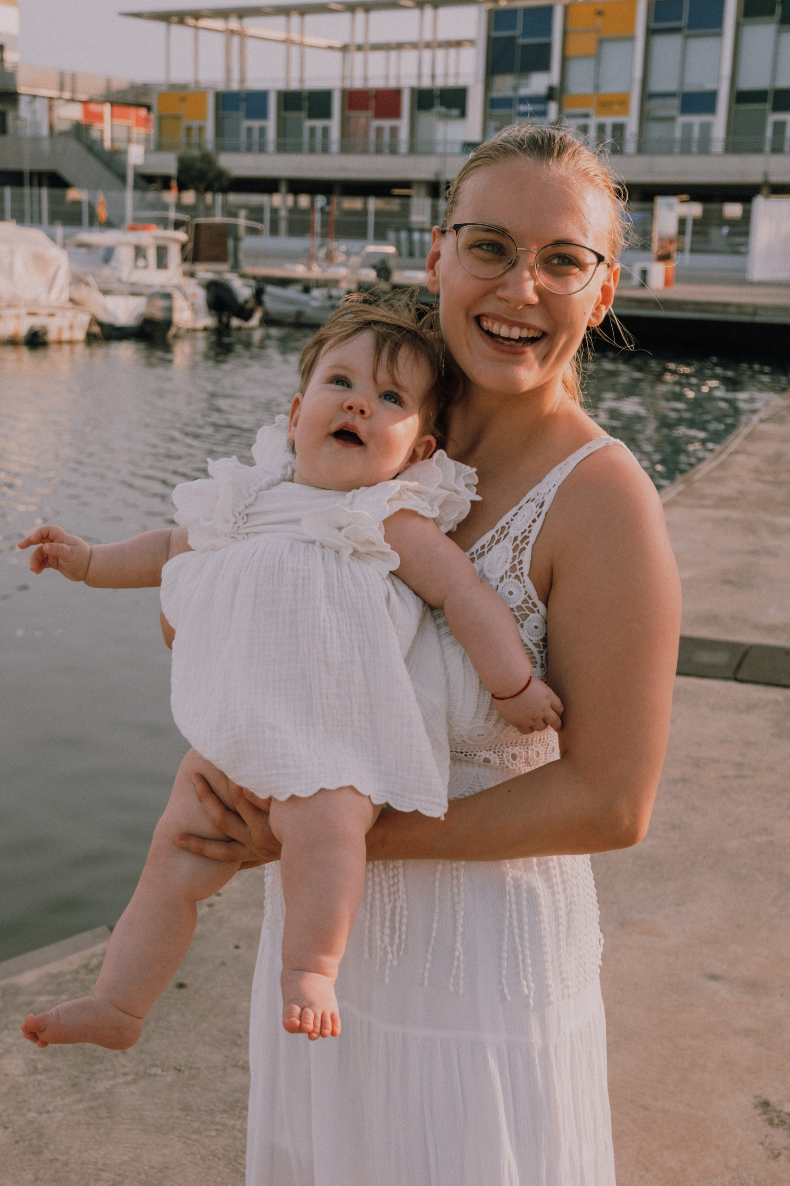 Семейная фотосессия на пляже. Профессиональная фотосъемка в Калафелле — Елена Медведева