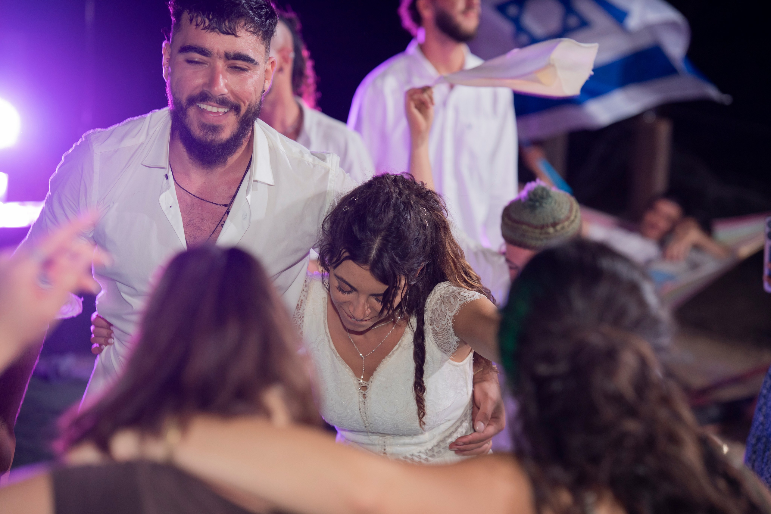 אביה ואחיה. יוסף מזרחי צילום חתונה, ברית וזוגיות. צלם מקצועי שאוהב להוציא אתכם הכי יפים ברגעים הכי מרגשים