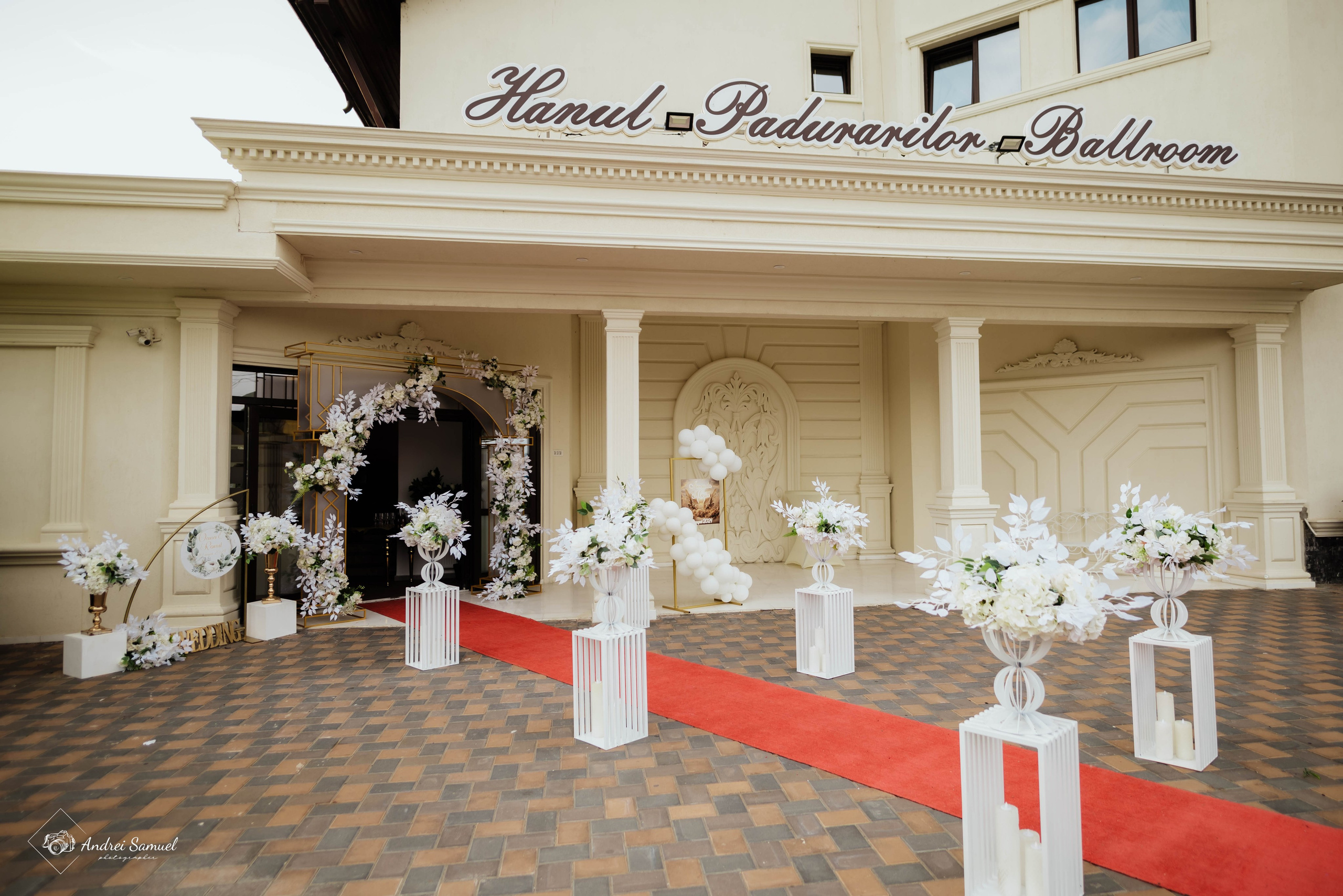 Oana & Romil. Andrei Samuel – Fotograf București | Evenimente, Studio, Imobiliare, Produs