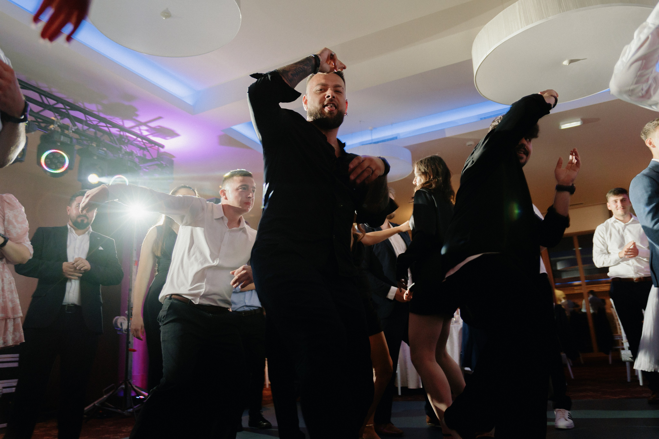 Andreea & Emanuel. STORYCATCHERS