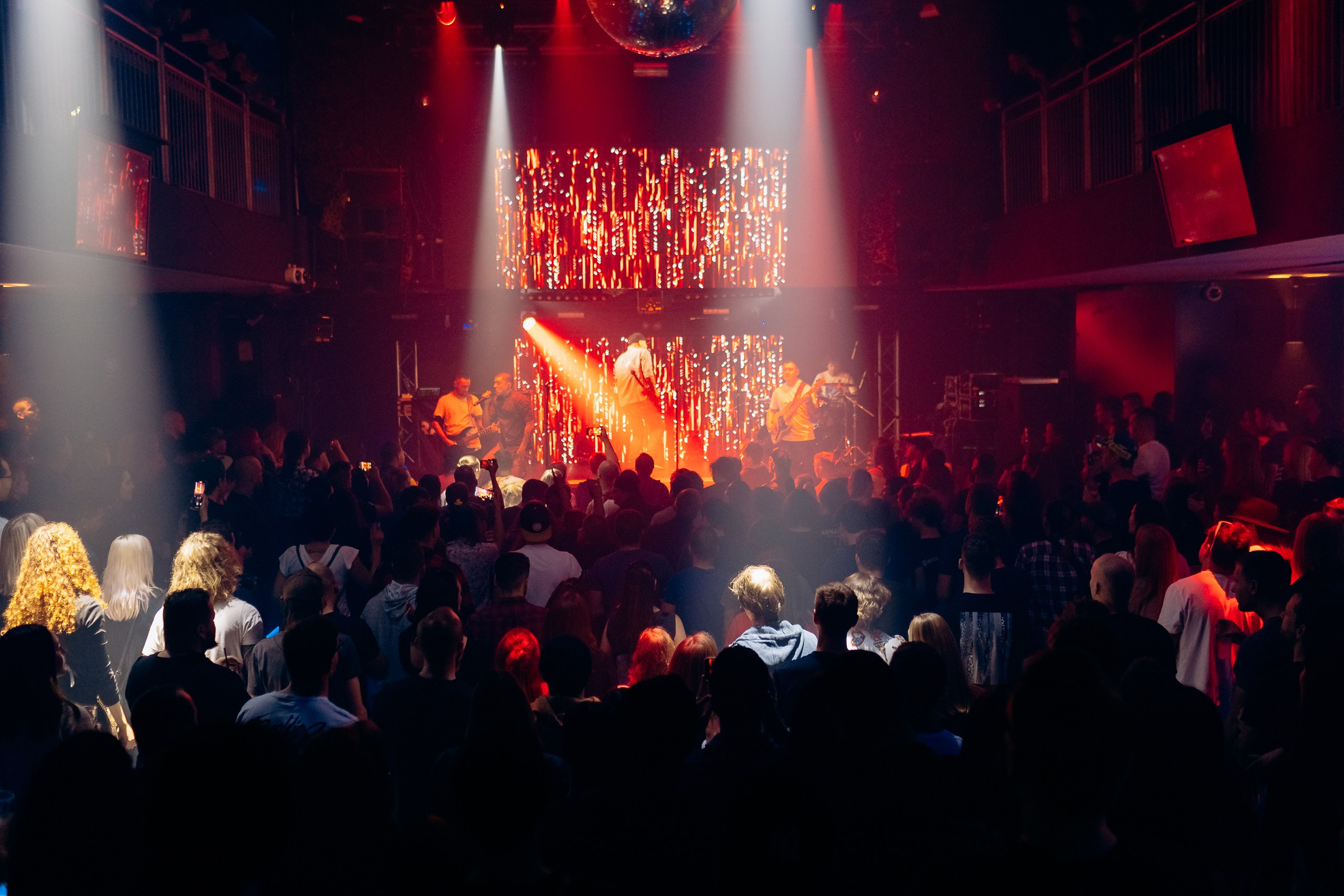 Rain Drops (Band). Welcome to my video and photo world!