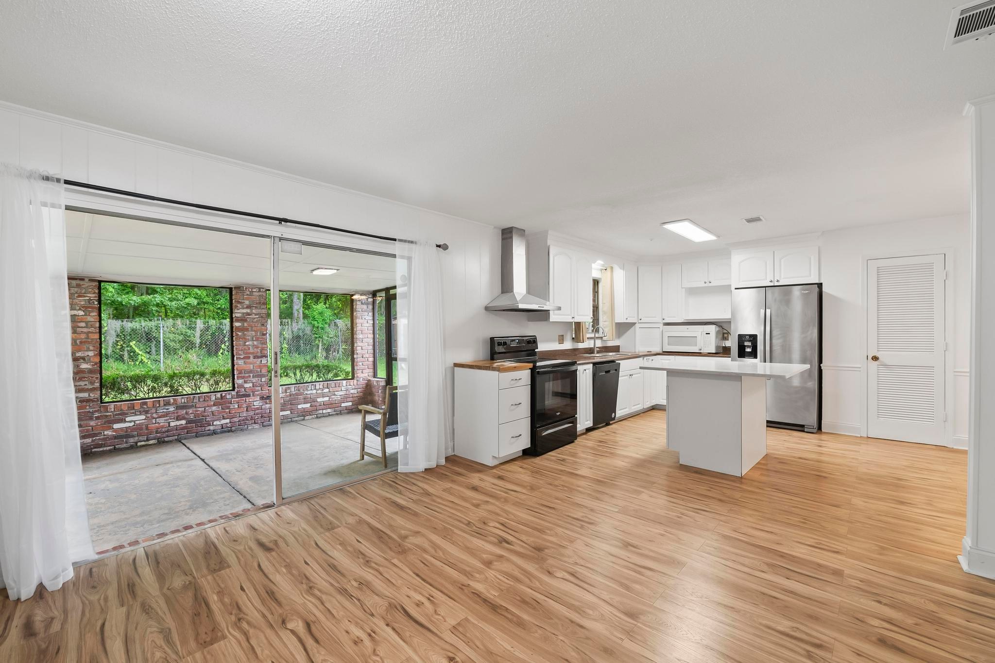 Brierwood Rd, Jacksonville Fl 32 217