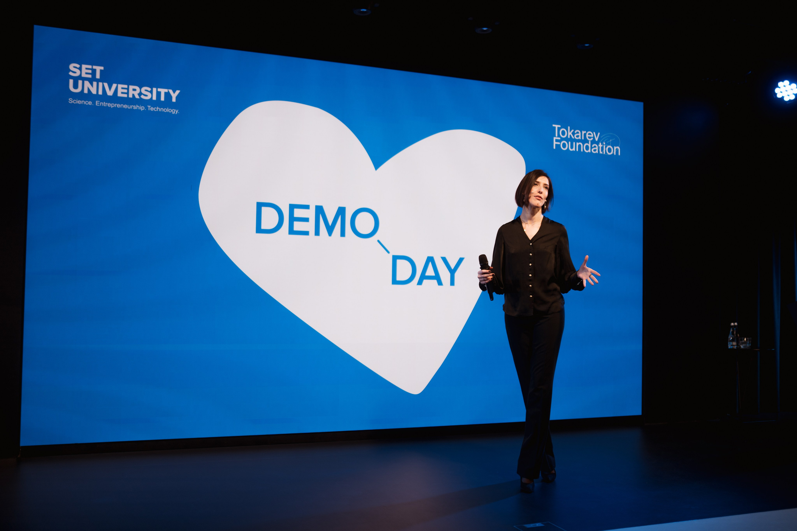 SET University GenH Demo Day. Kostiantyn Holinchenko. Reportage and portrait photographer
