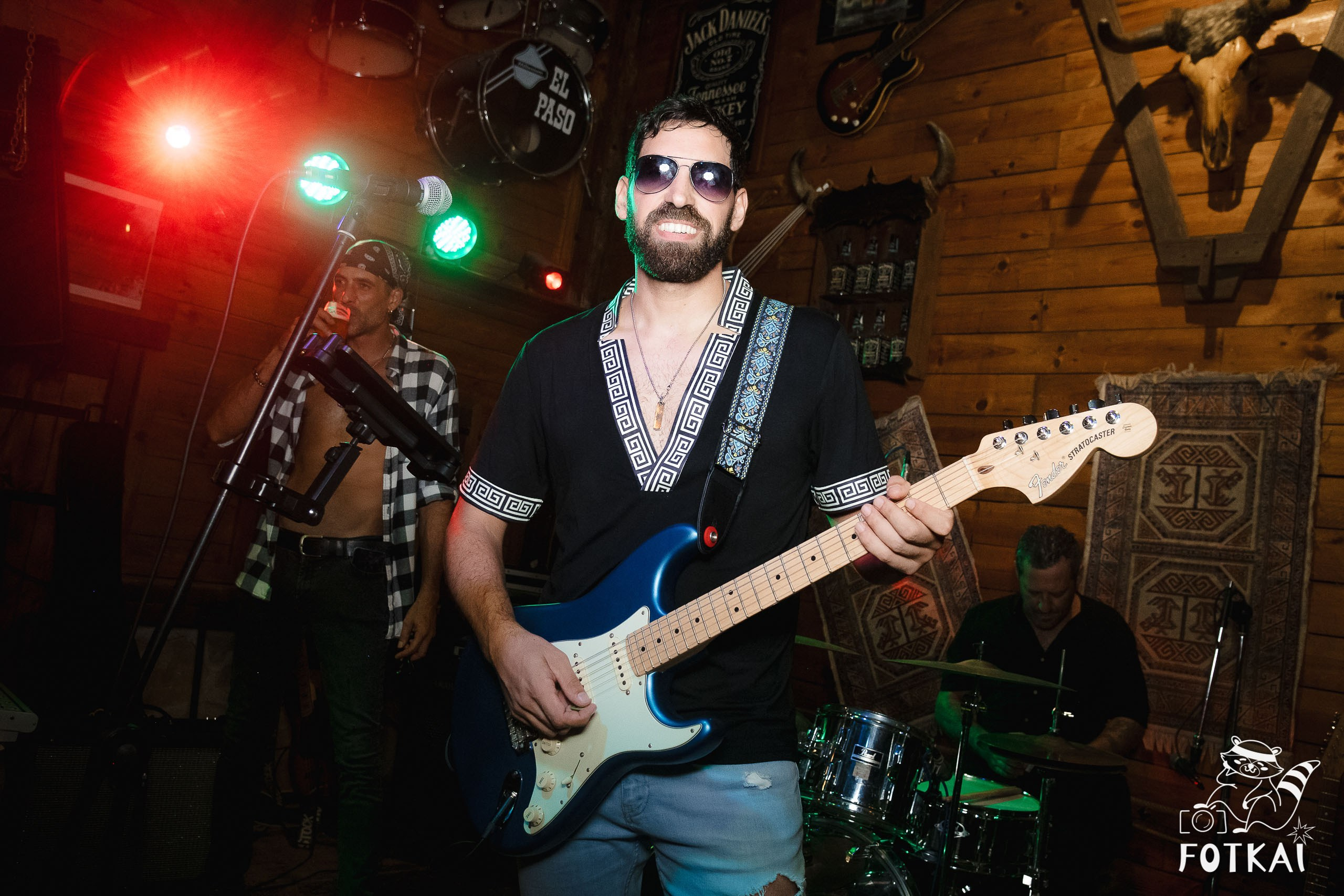 Stones of the Coast en El Paso Rock Bar Torrevieja: Reportaje fotográfico 20.09.25 | FOTKAI