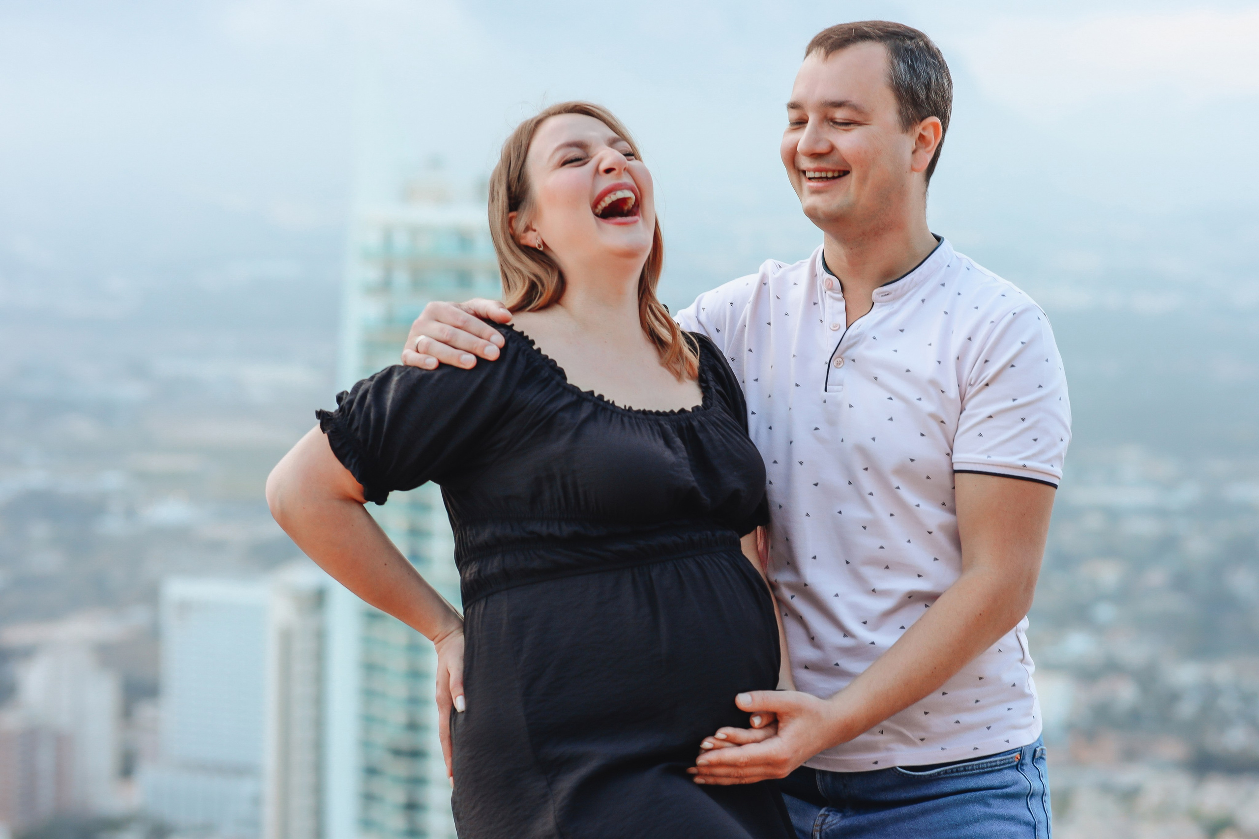 Maternity photoshoot. Wedding and family photographer in Altea, Valencia, Alicante, Benidorm