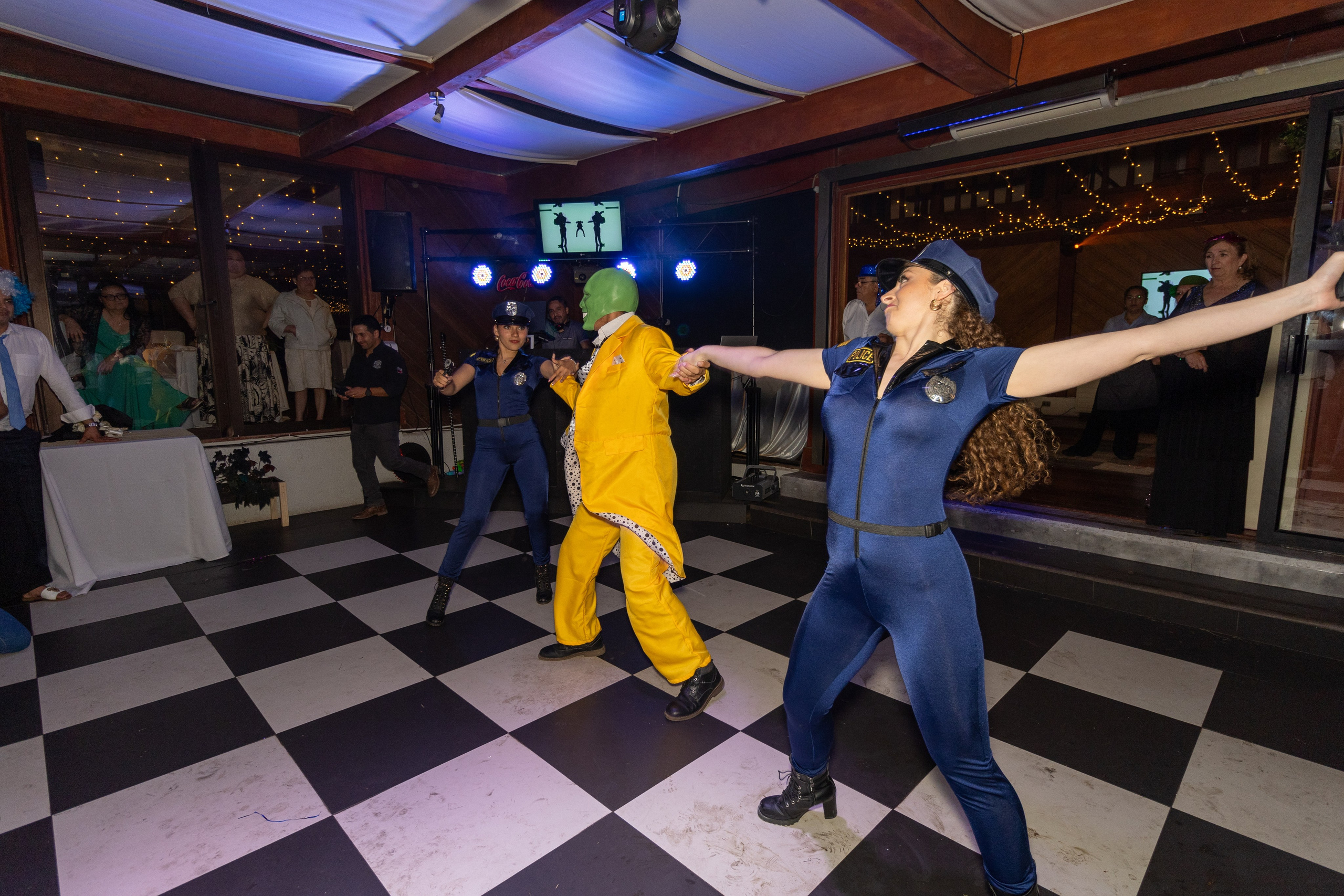 Katherin y Daniel. Dinka & Emilio - El arte de preservar lo que no se repite