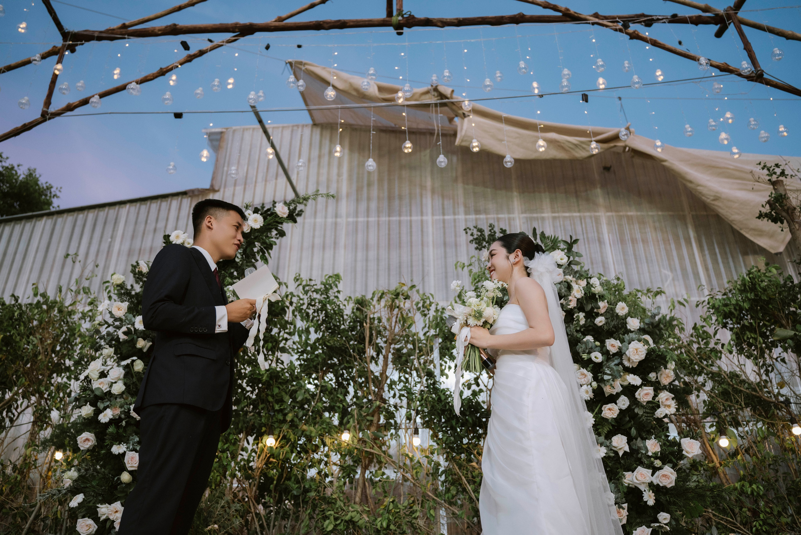 HAI & NGAN. WEDDING PHOTOGRAPHER IN VIETNAM
