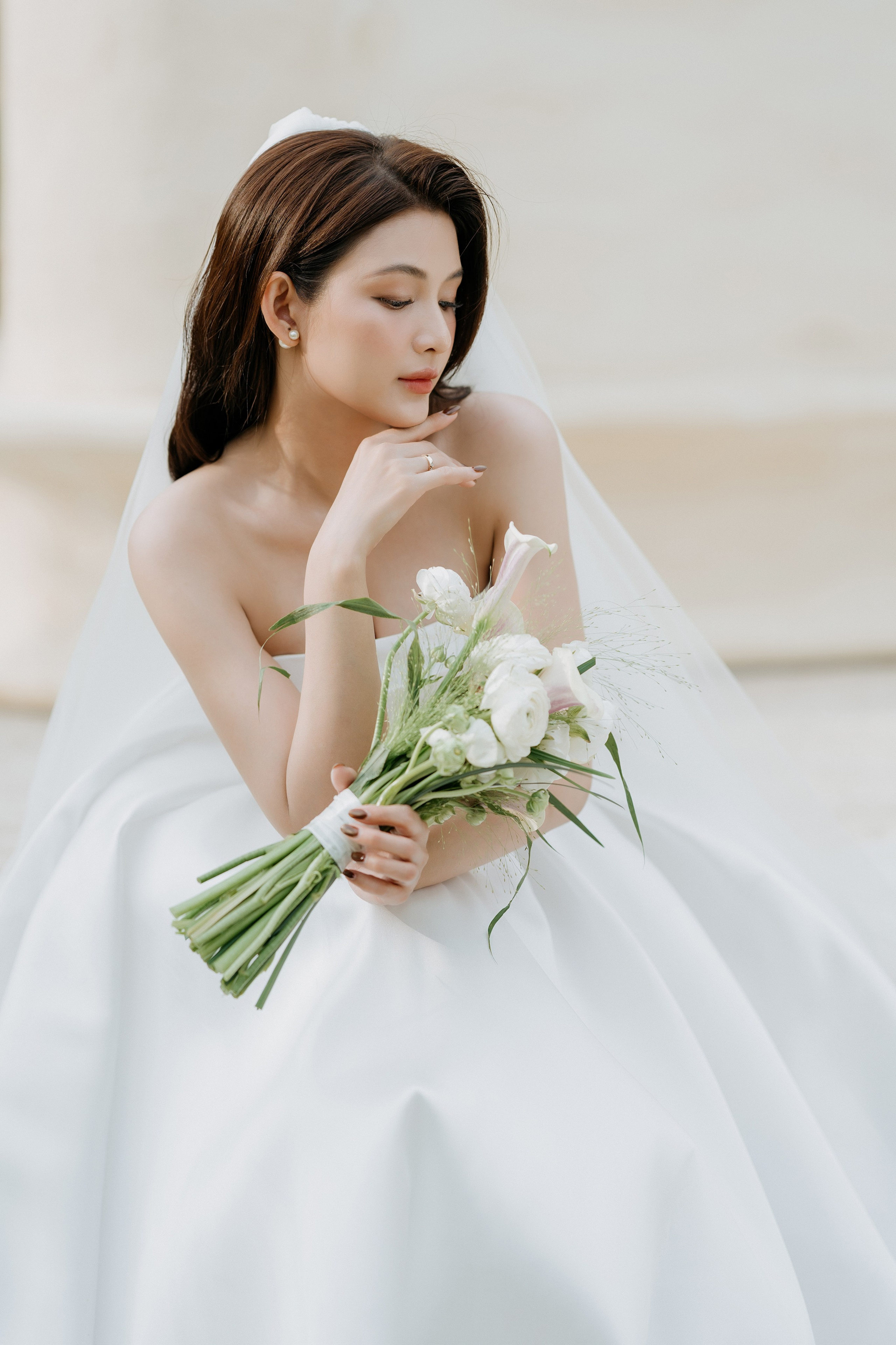 THU & NHU / An garden. Saigon Wedding Present | Art Beyond Moments