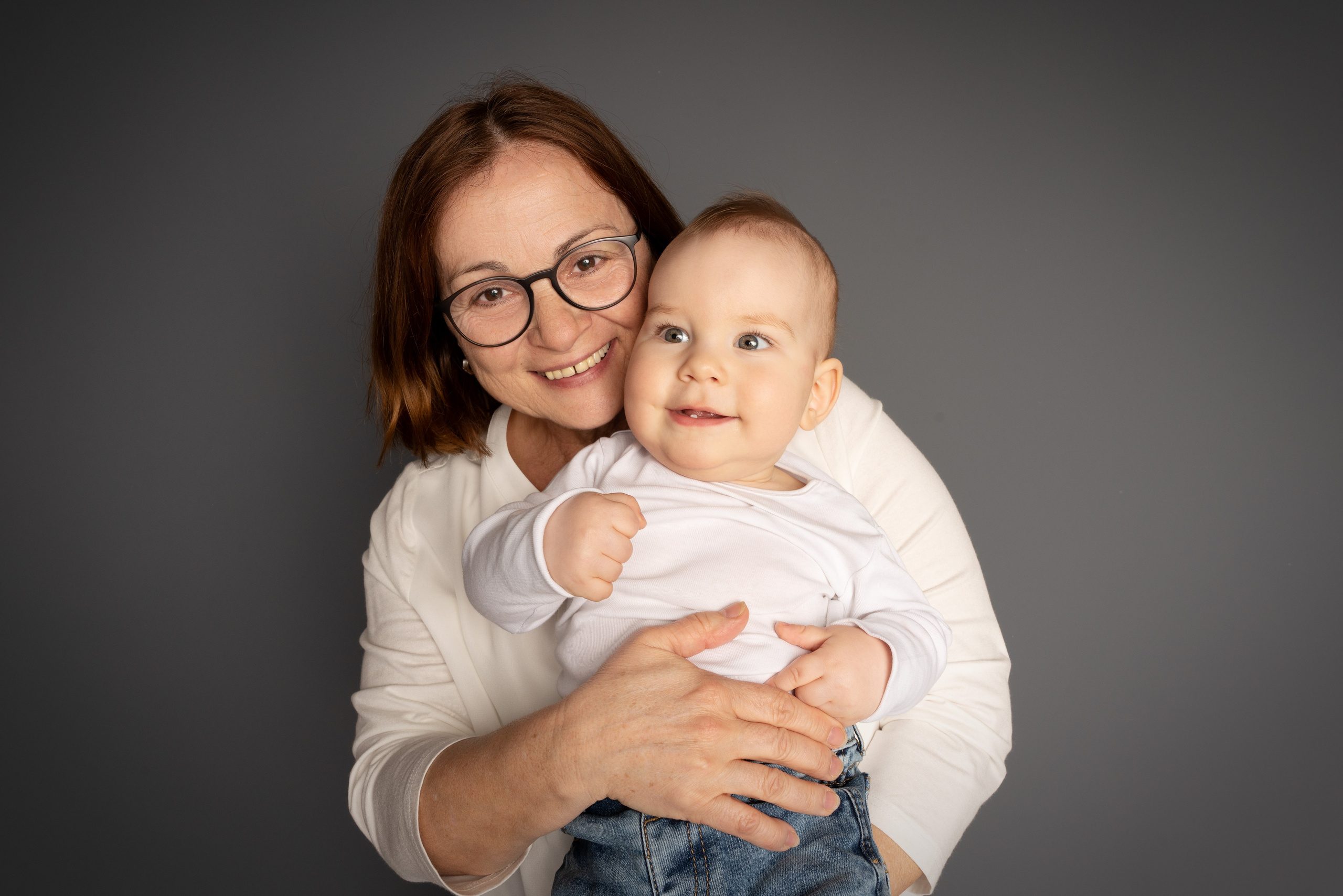 Familienshooting. Neugeborenenfotografin und Retoucher in Augsburg Nastassia Schneider