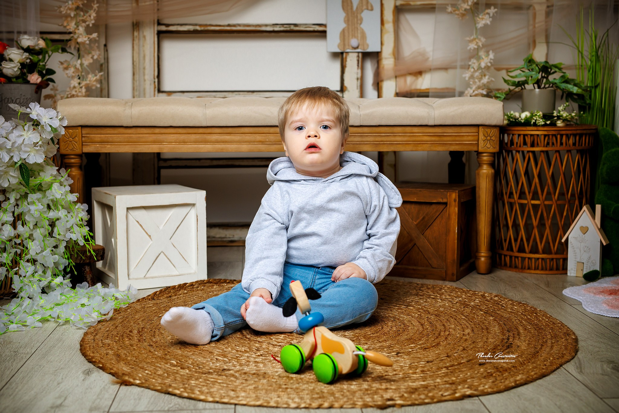 Studio. Dream Studio Galați – ședințe foto profesionale pentru familie, portrete și evenimente