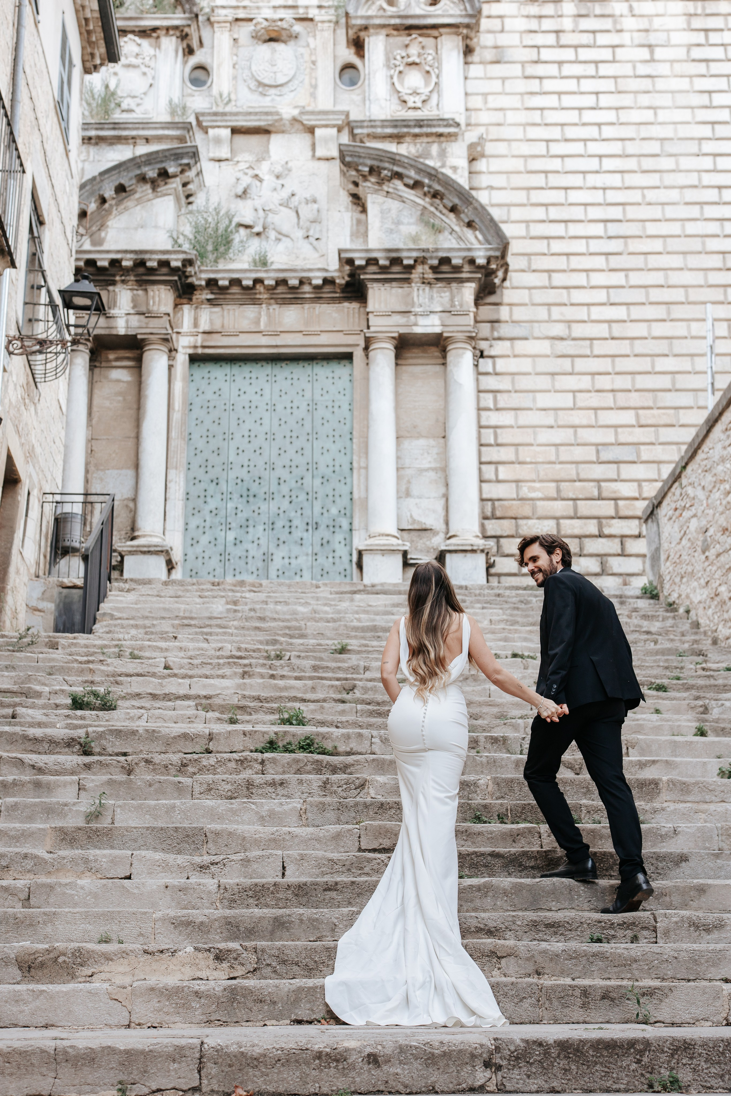 Barbara+Carlos, Girona, Love story. Wedding photographer in Catalonia