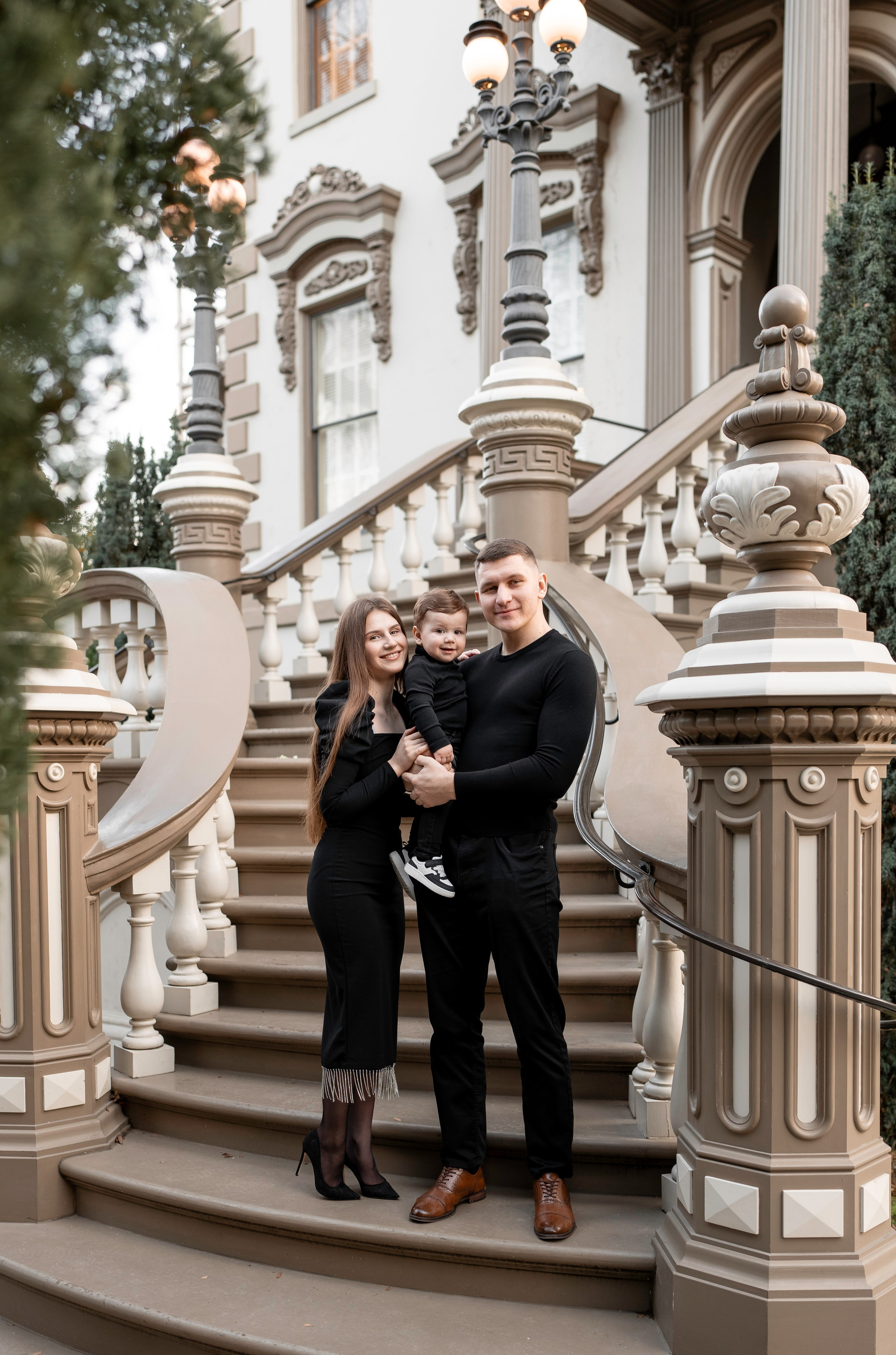 Artem, Nadia & Elisha. Family photographer in Sacramento | Sofia Pavenko