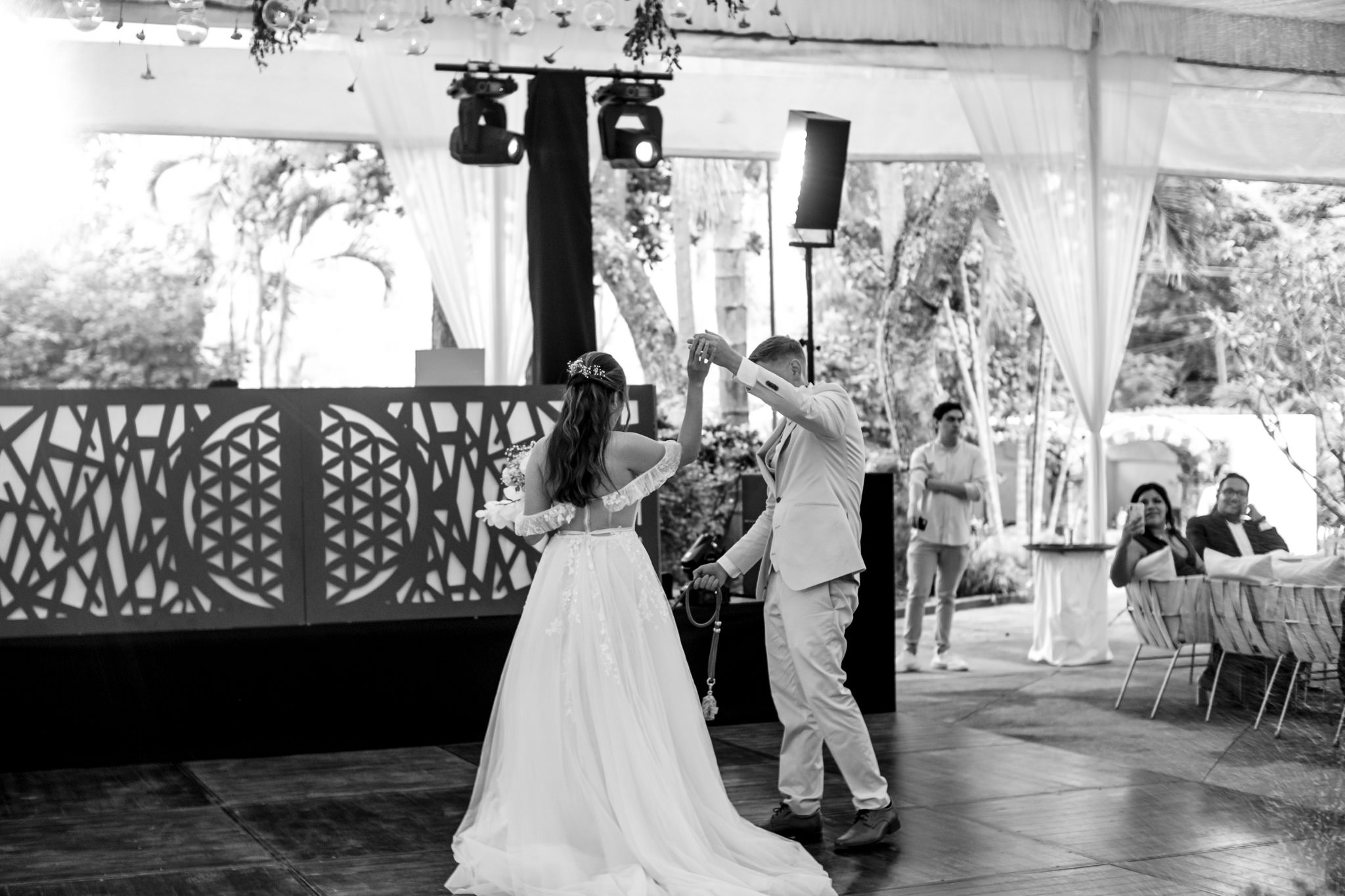 Abril & Dylan / Morelos. Wedding and family photographer in Mexico City