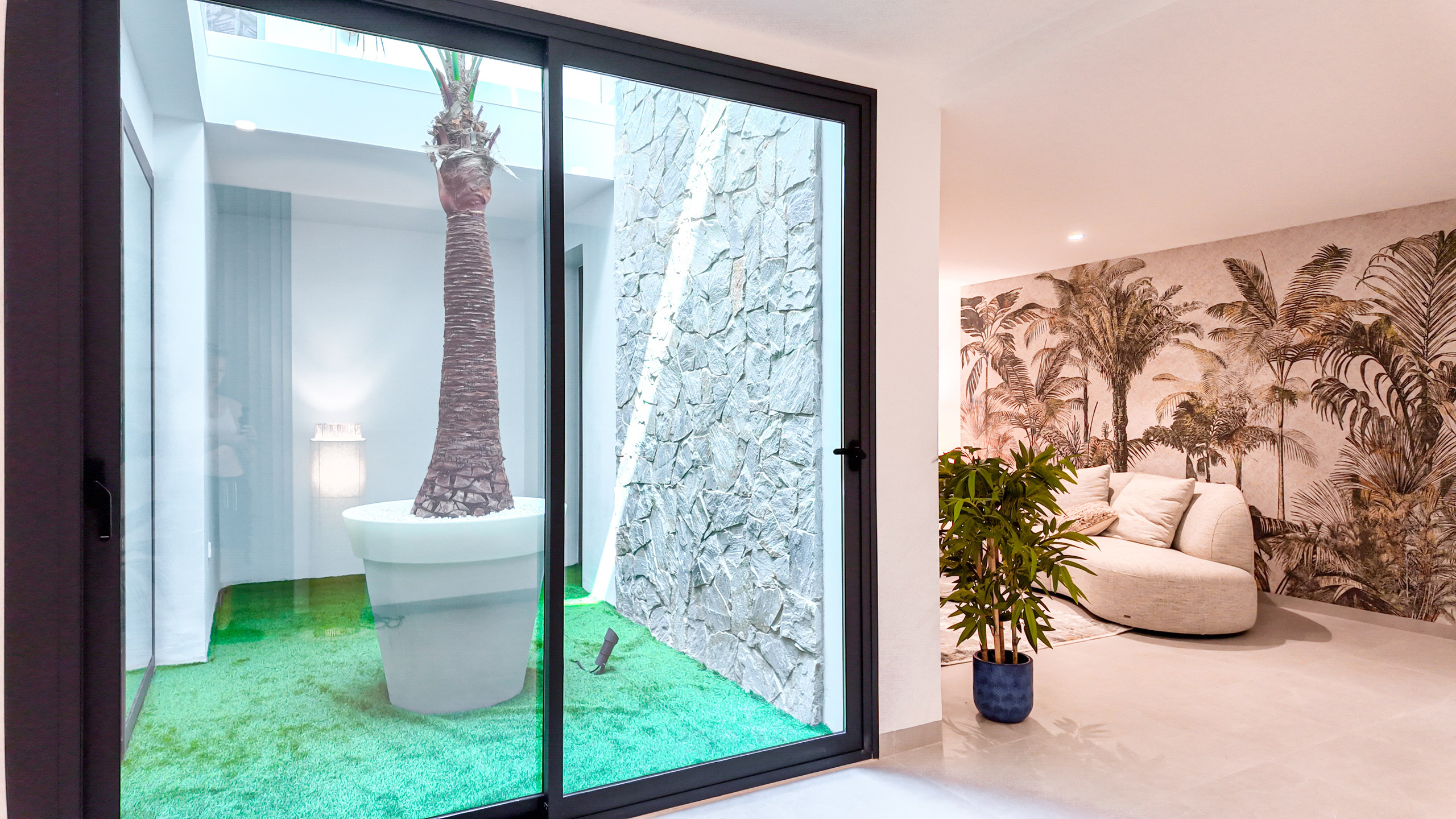 Villa PALMERA I’M GROUP. Baby Beast