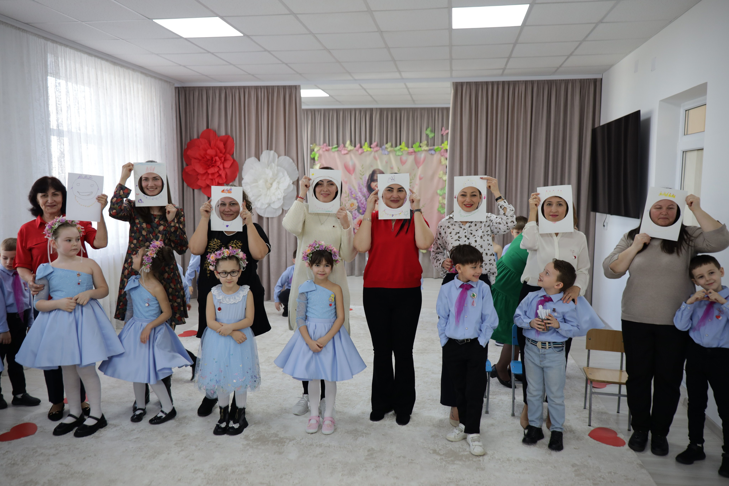 Mama în ochi de copil.... Alika Dia- Fotograf în Republica Moldova, Strășeni