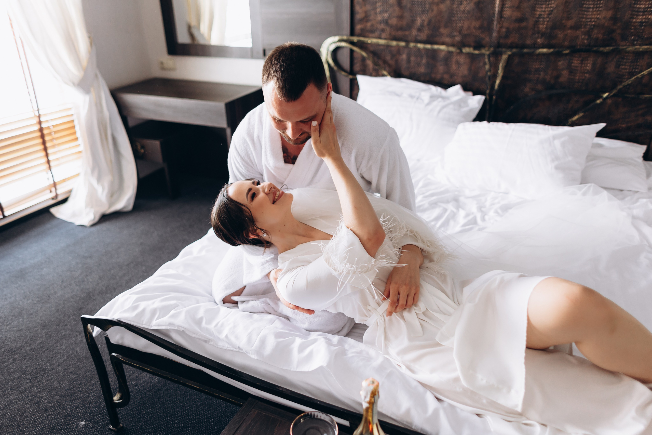 White Wedding. Wedding and Family Photograph