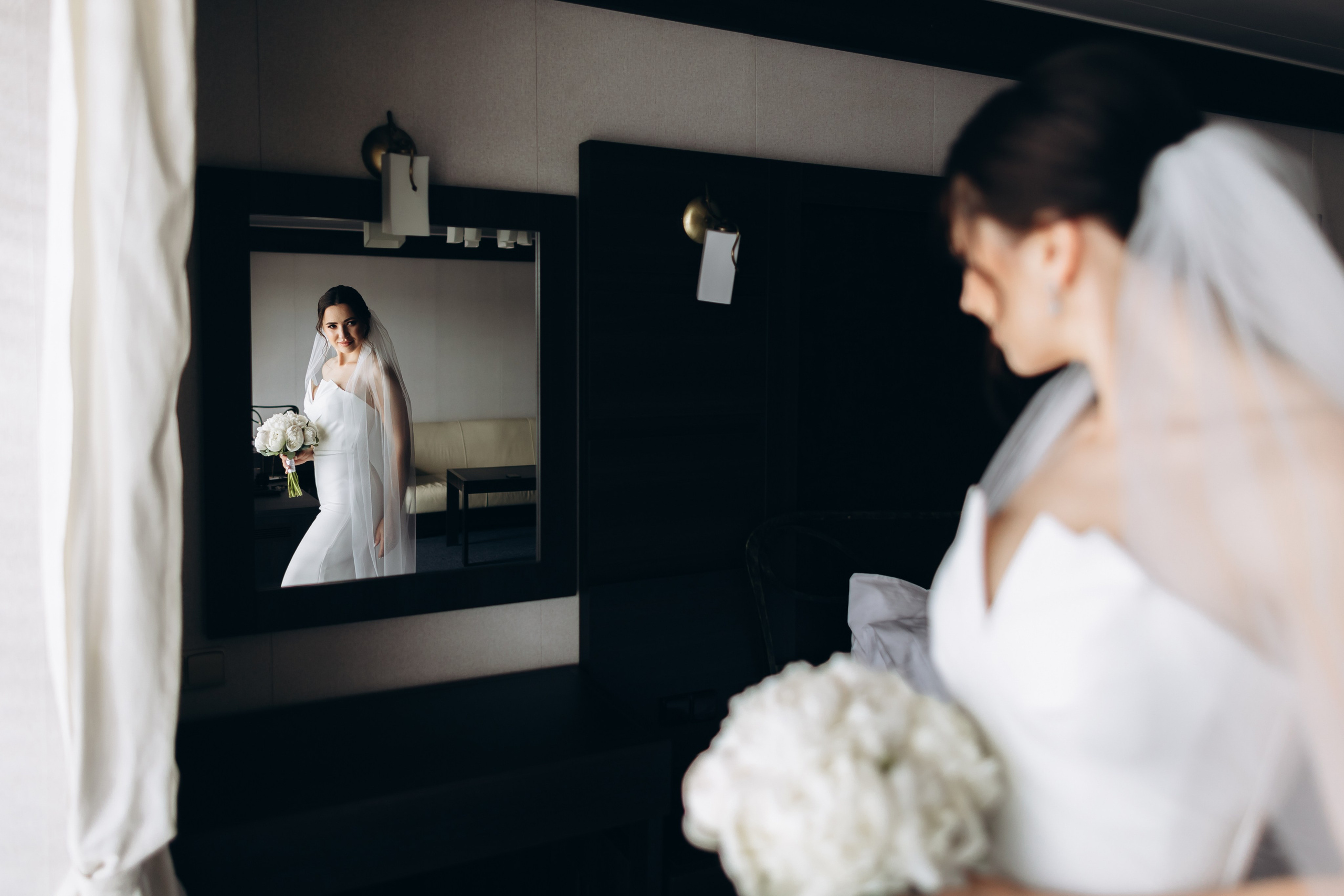 White Wedding. Wedding and Family Photograph