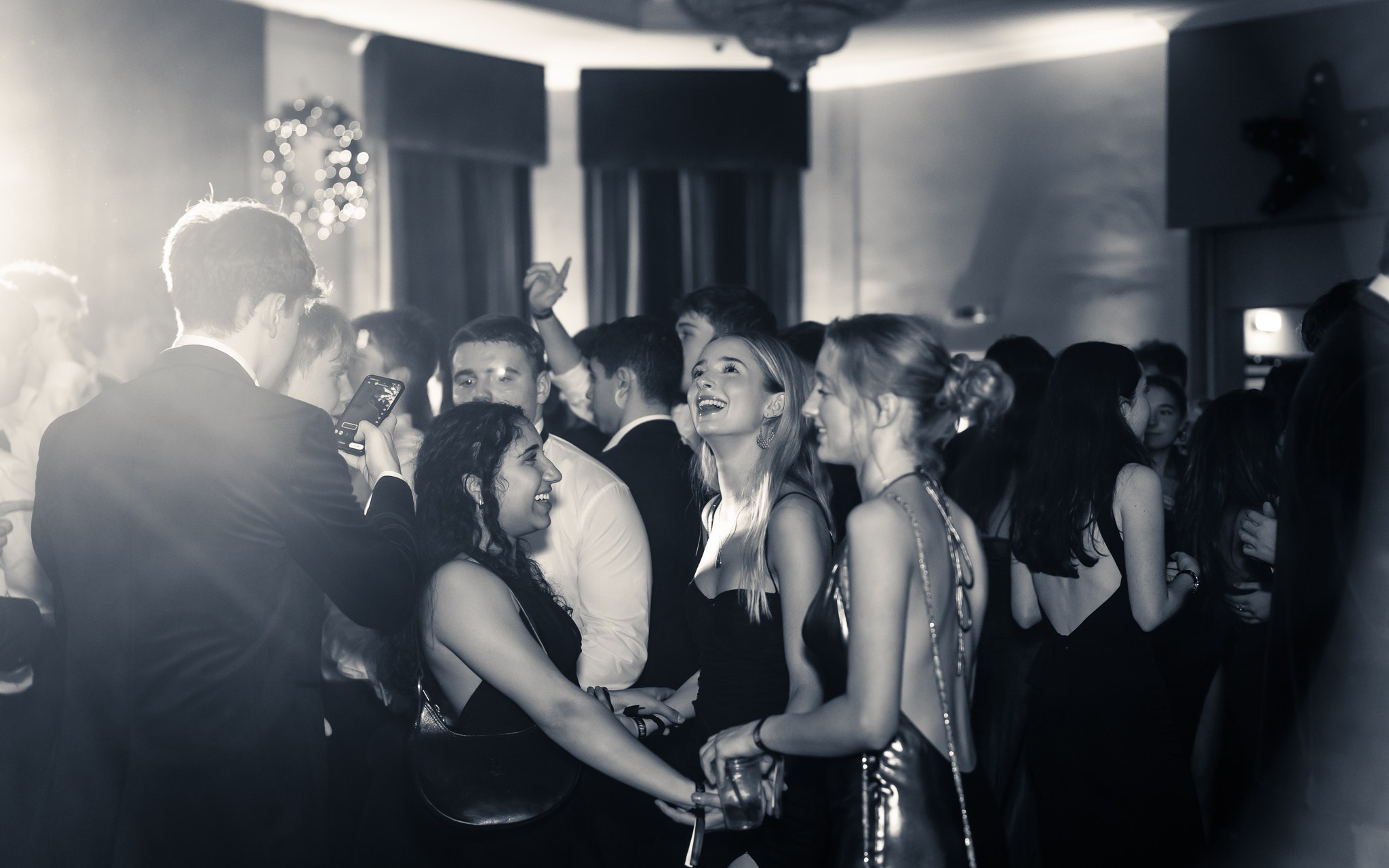 Durham University Van Mildert Winter Ball. Expect Miracles Photography by Kate & Andrew