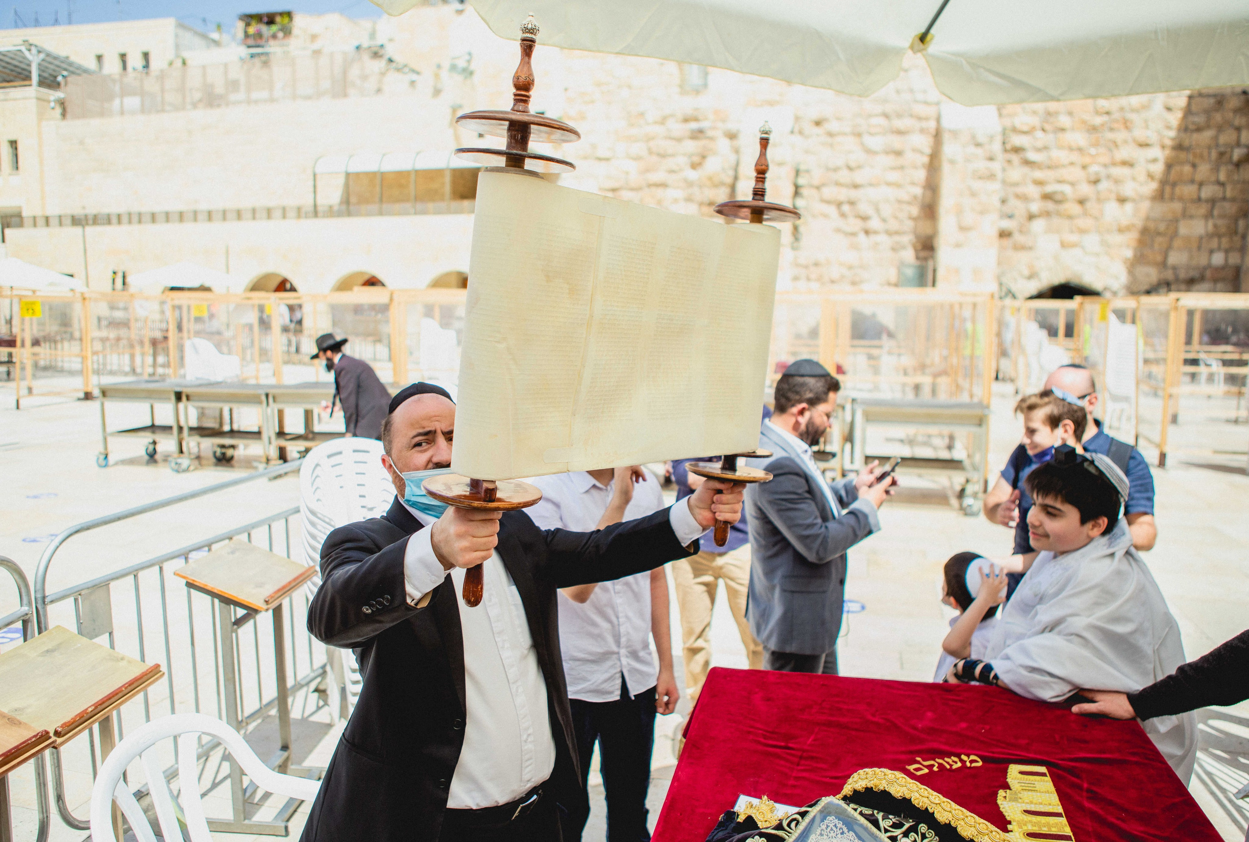 BAR MITZVAH + PHOTOSESSION IN OLD JERUSALEM. Https://shi-photo.com/